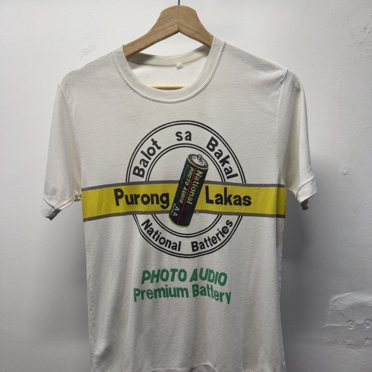 Vintage 80s Faded Filipino Photo Battery Shirt ERD Grunge Paper Thin Size US S / EU 44-46 / 1 - 3 Thumbnail