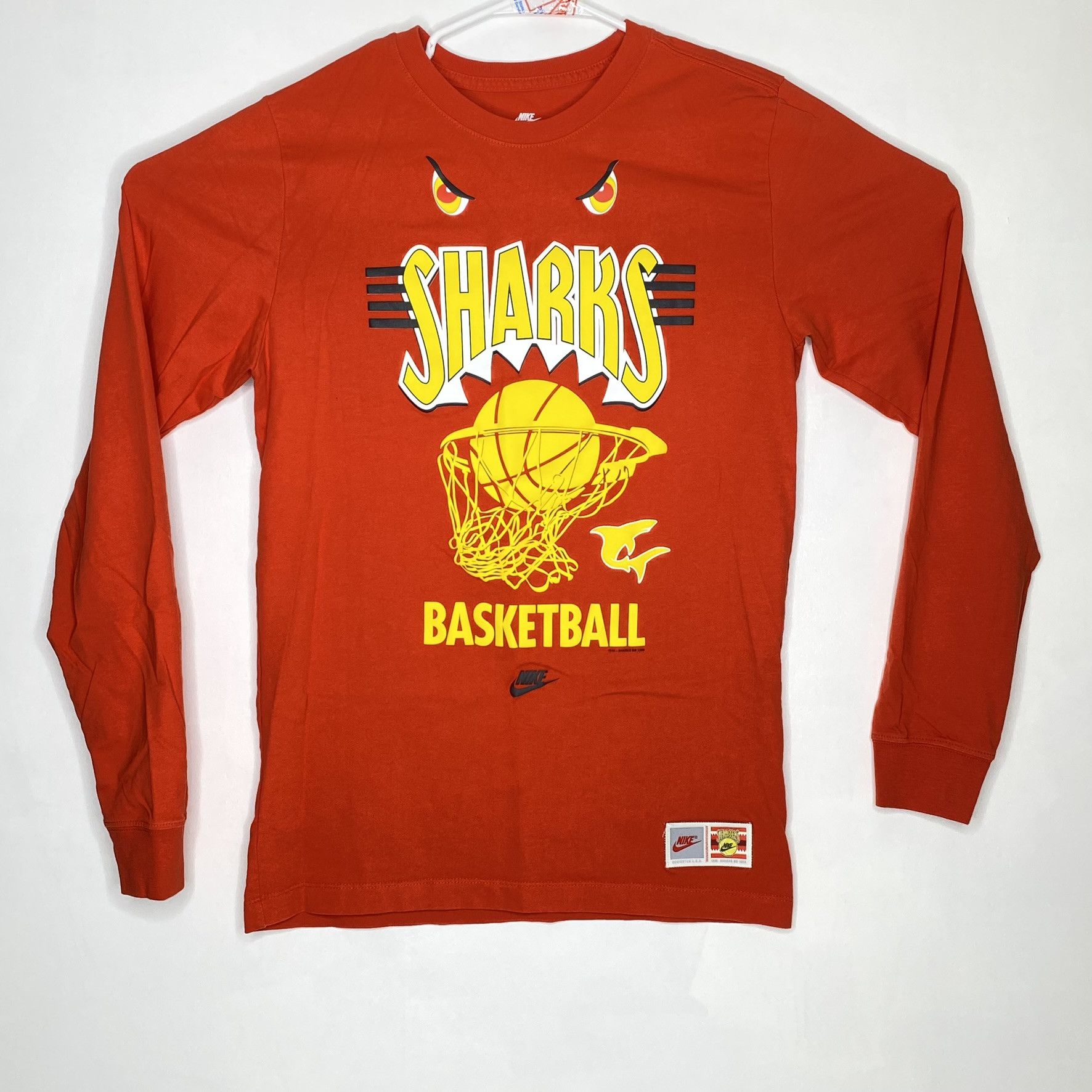 Nike Nike Tee Sharks Basketball Long Sleeve Shirt FB9032-634 Size US S / EU 44-46 / 1 - 1 Thumbnail