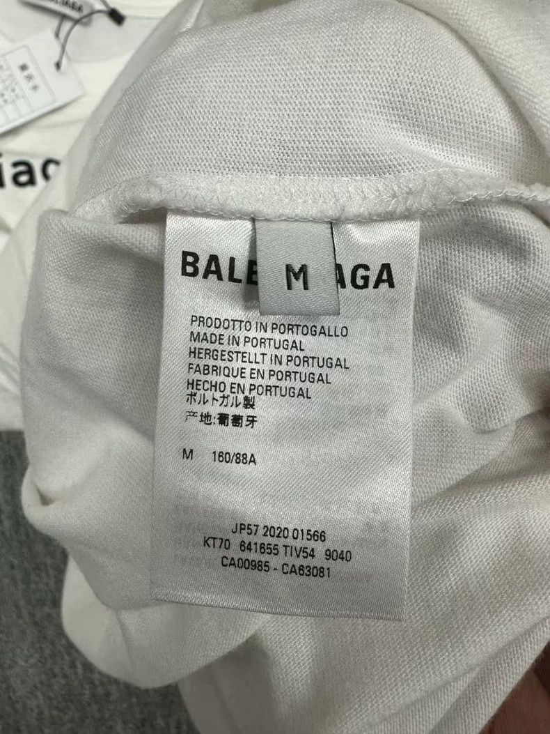 Balenciaga Balenciaga Mailbox letter short sleeve Size US M / EU 48-50 / 2 - 2 Thumbnail