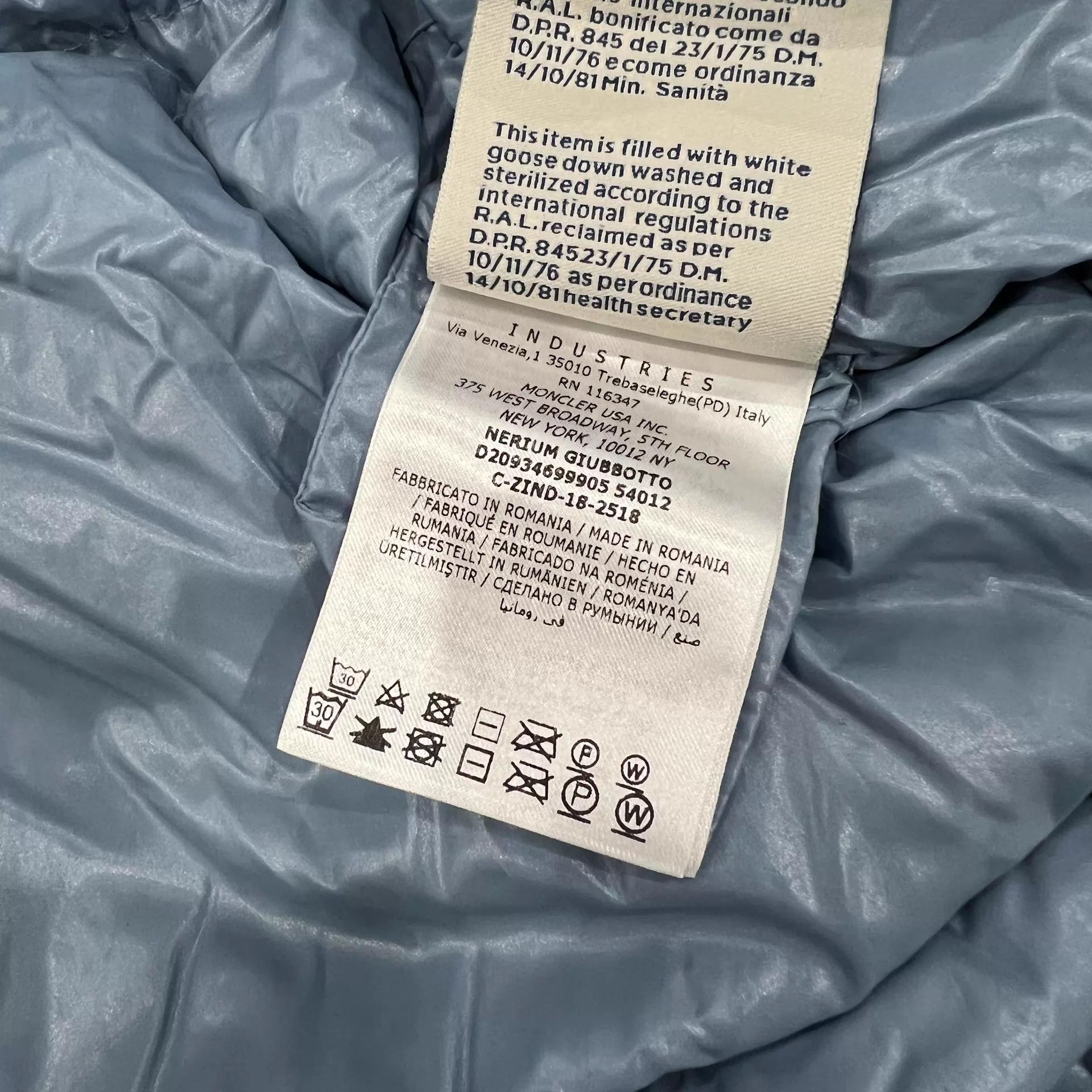 Moncler Moncler oversized puffer jacket logo mist blue 0 Size XS / US 0-2 / IT 36-38 - 8 Thumbnail