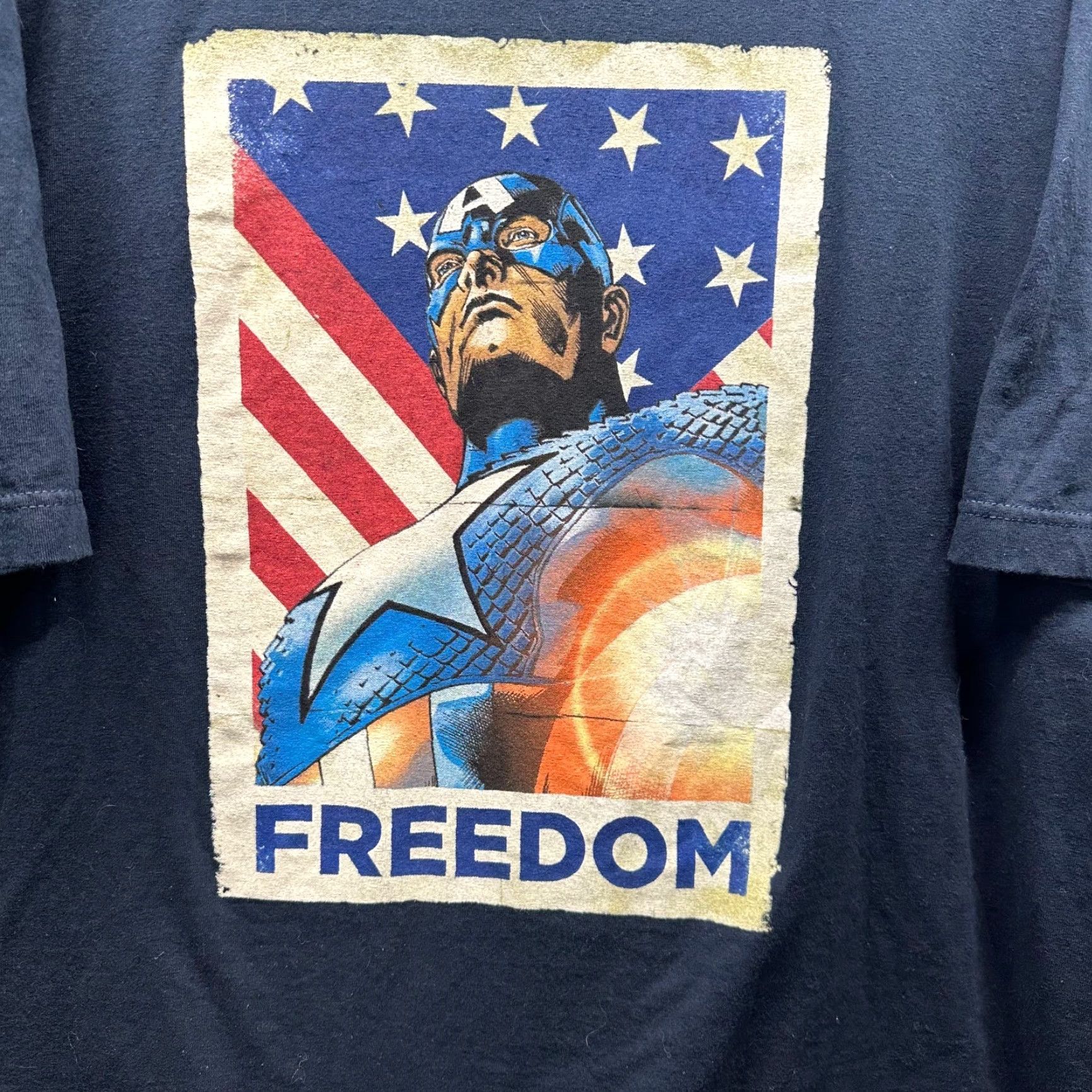 Vintage Captain America Shirt Adult 2XL Blue Marvel Comics Mens T-Shirt Short Sleeve Crew Neck Cotton Logo Pattern Solid Size US XXL / EU 58 / 5 - 2 Thumbnail