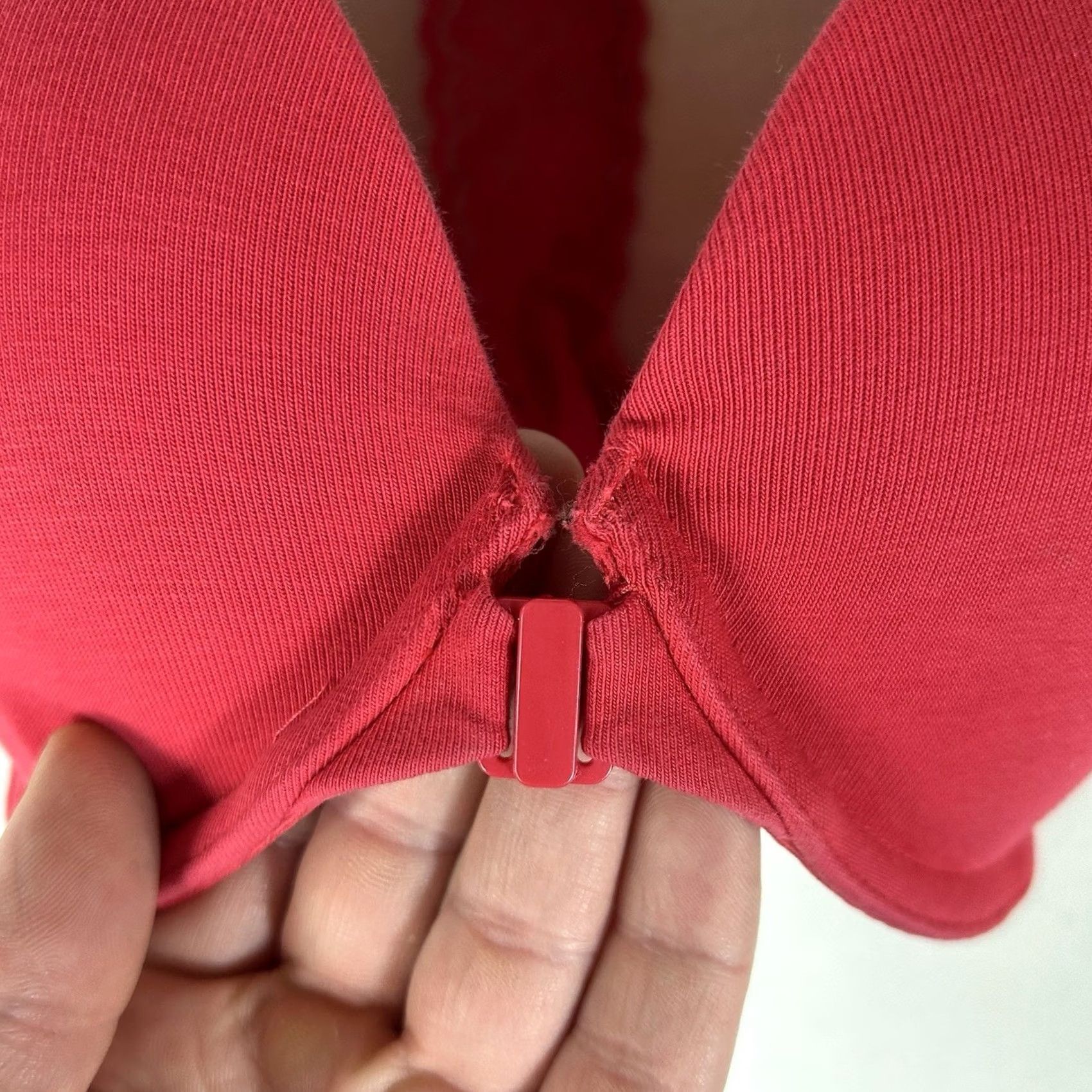 Victoria's Secret Victoria's Secret Push-Up Bra Womens 32DD Red Y-Back Front Clasp Size ONE SIZE - 2 Thumbnail