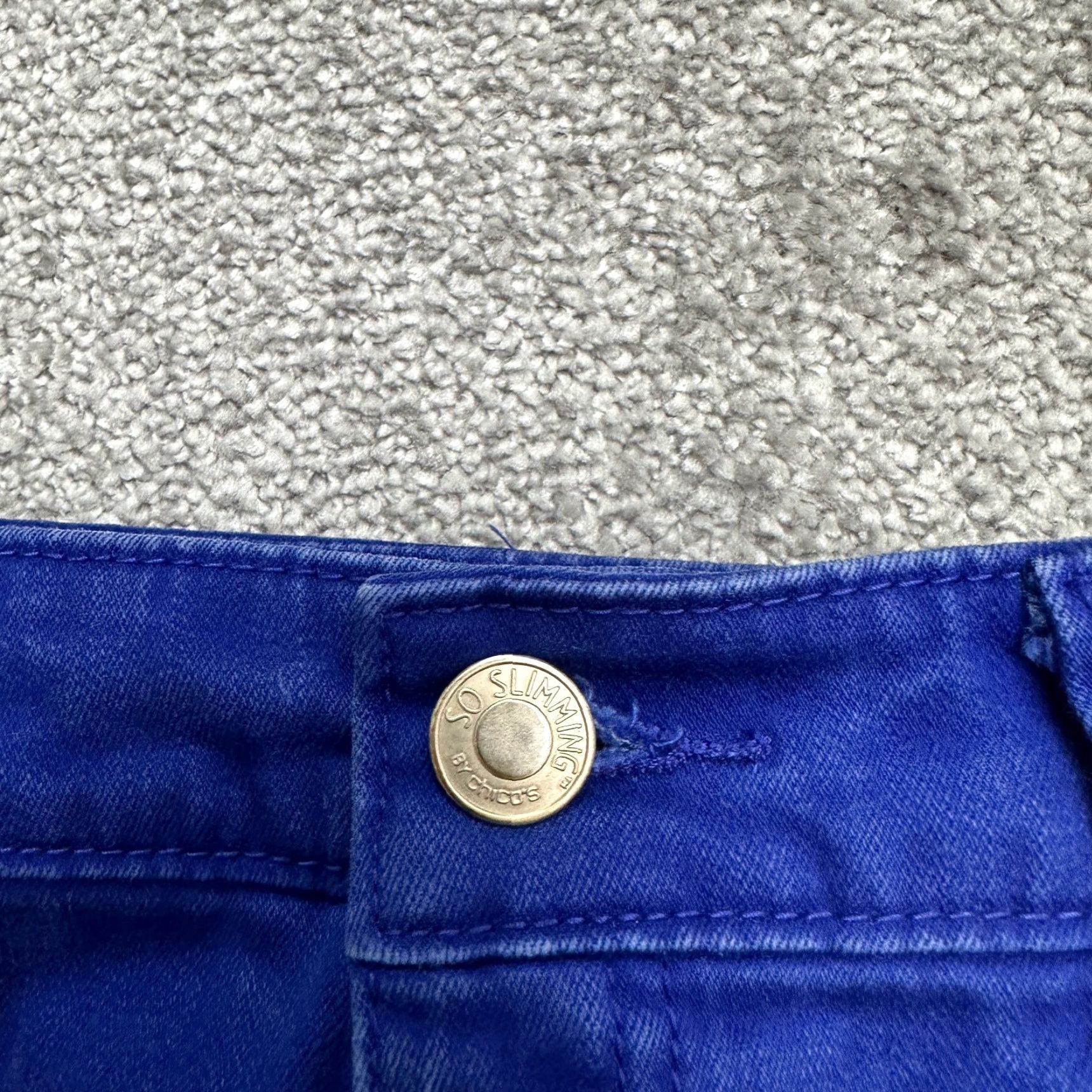 Vintage CHICO'S So Slimming Denim Jeans WOMEN 00 Regular Blue 30x28 Straight Mid Rise Slimming Stretch 5-Pocket Mens Women Girls? Size 24" / US 00 / IT 34 - 3 Thumbnail