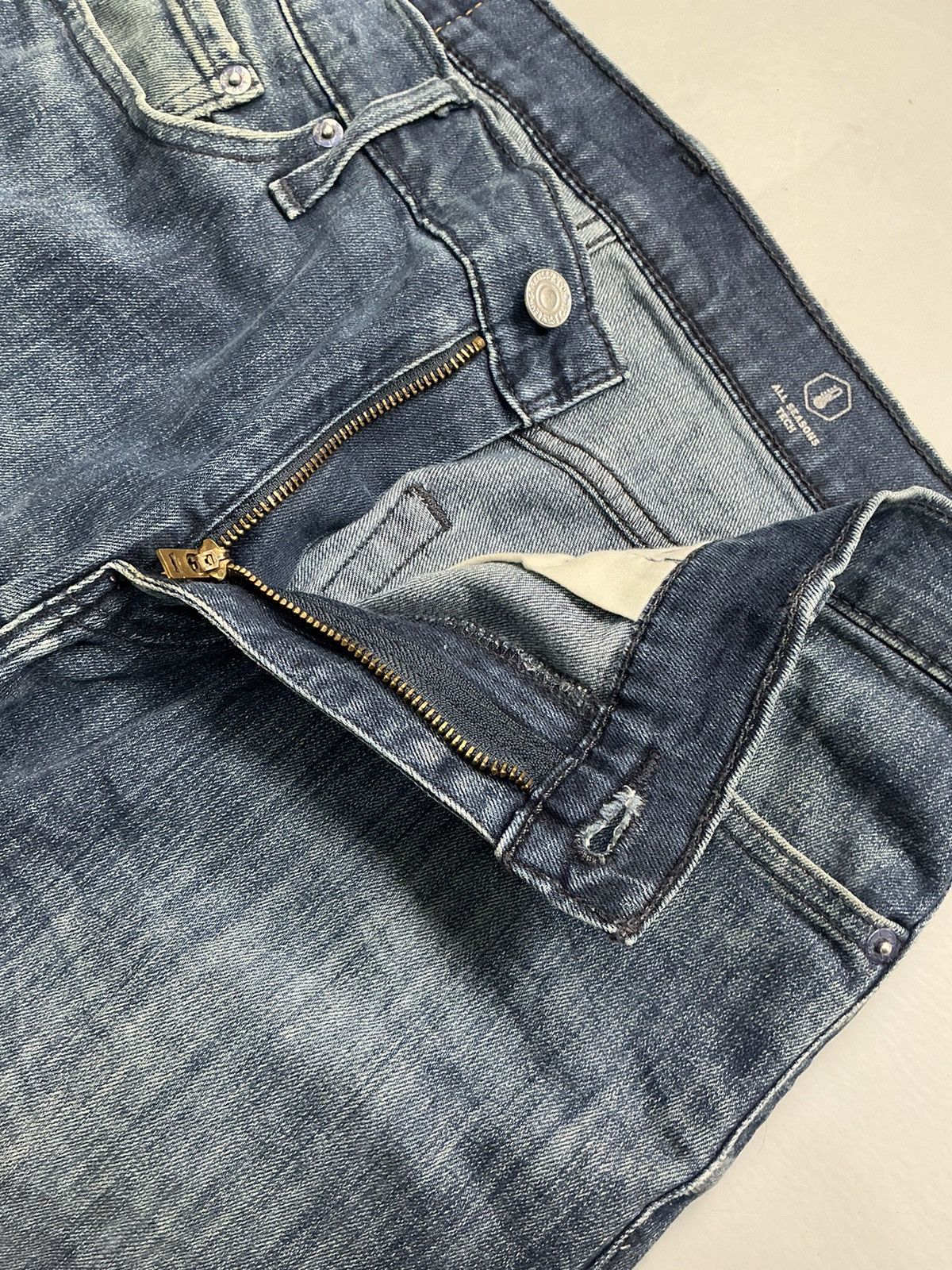 Levi's Vintage Levi’s 514 denim Size US 32 / EU 48 - 6 Thumbnail