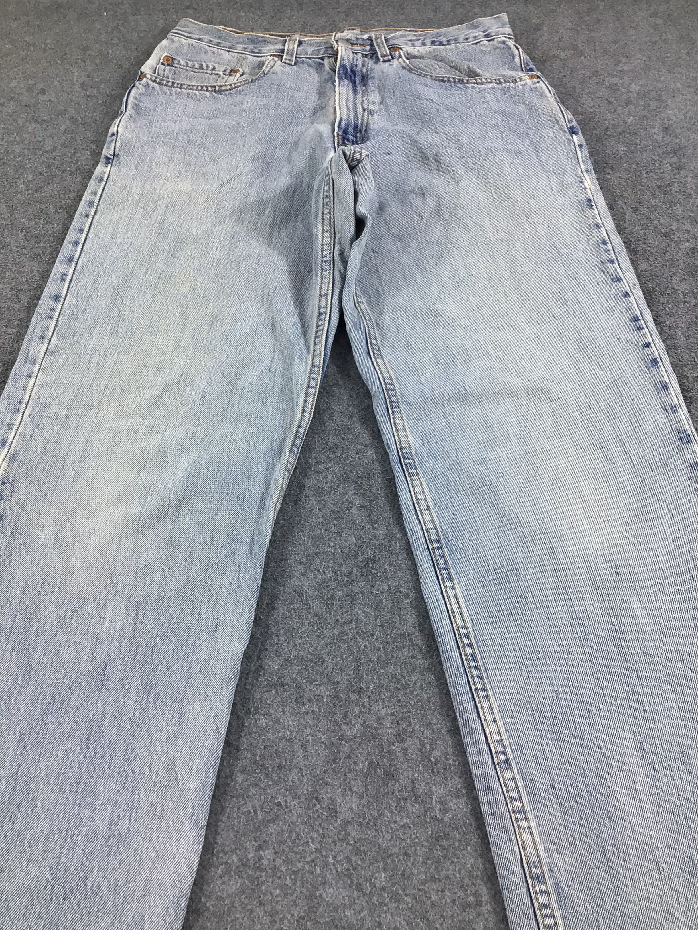 Levi's Vintage Levis 550 Jeans Medium Wash Denim KJ297 Size US 31 - 3 Thumbnail