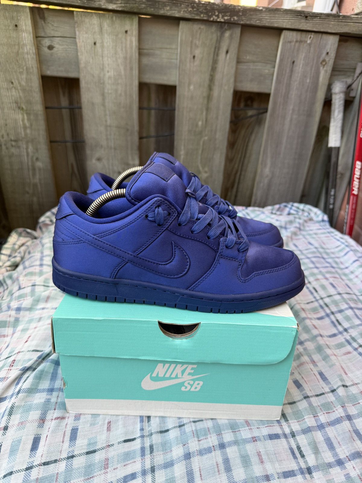 Nike Nike Dunk SB Low NBA Deep Royal Blue Satin Size US 8 / EU 41 - 1 Thumbnail