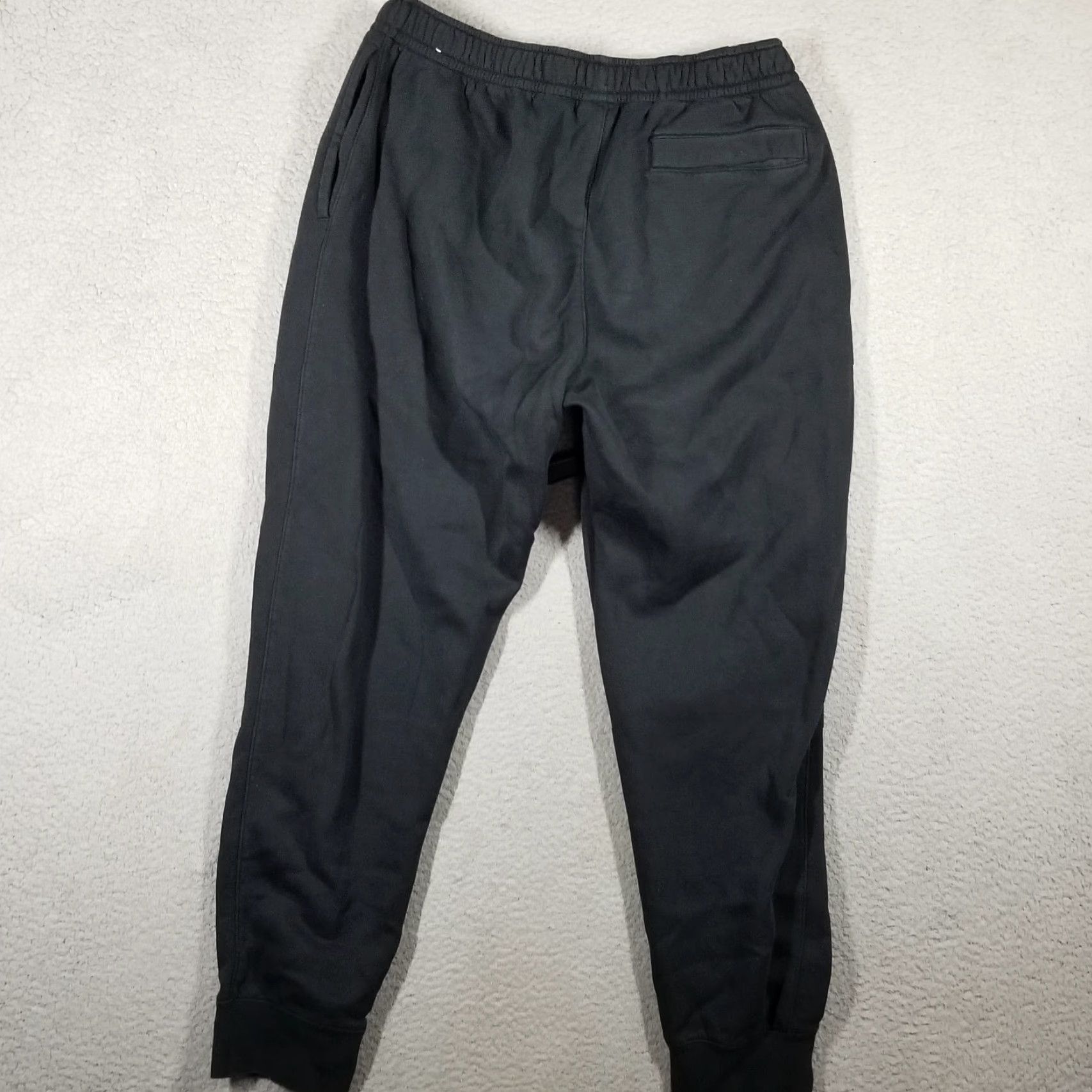 Nike NIKE Fleece Joggers Pants Adult Large Black - Nike Fleece, Athletic Fit, Drawstring Waist, Tapered Leg, Activewear Mens Size US 33 - 2 Thumbnail