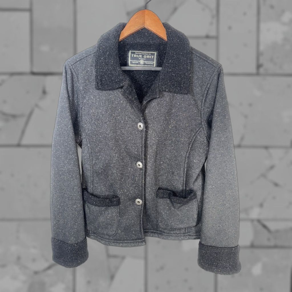 Vintage VINTAGE True Grit Jacket Womens M Gray Fleece Button Down Down Insulation Polyester Speckled Basic Jacket Size M / US 6-8 / IT 42-44 - 1 Thumbnail