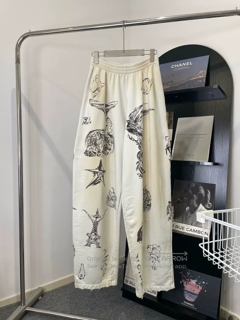 Balenciaga Balenciaga size XS Pattern Printed Elastic Waist Mid Rise Size US 27 - 1 Thumbnail