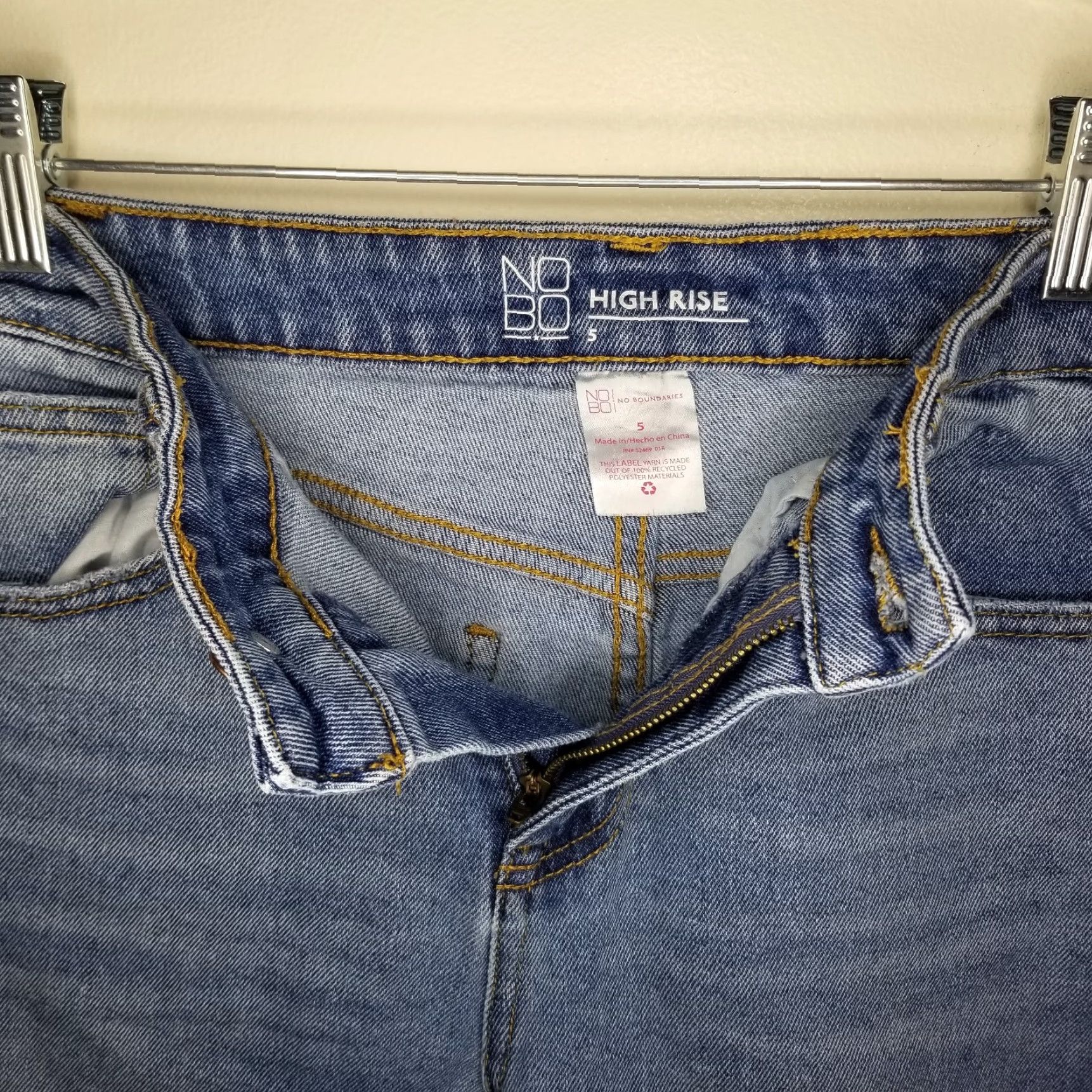 Vintage No Boundaries Jeans Women Skinny High Rise Ripped Blue Size 5 26" Waist 27" Inseam Size 27" / US 4 / IT 40 - 3 Thumbnail