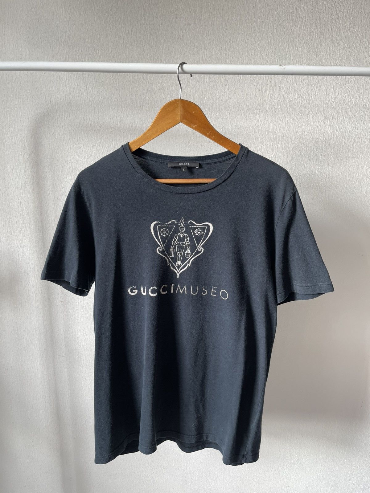 Gucci 2000s Rare Gucci Museo Tee Size US L / EU 52-54 / 3 - 1 Thumbnail