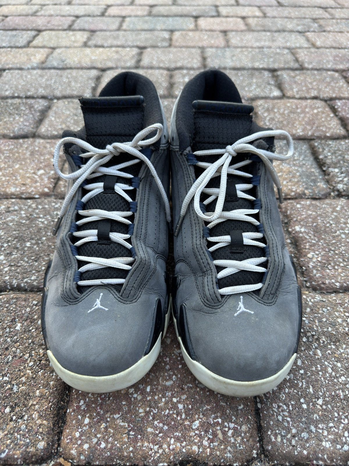 Jordan Brand Graphite 14 Retro Jordan (2011) Size US 11 / EU 44 - 1 Thumbnail