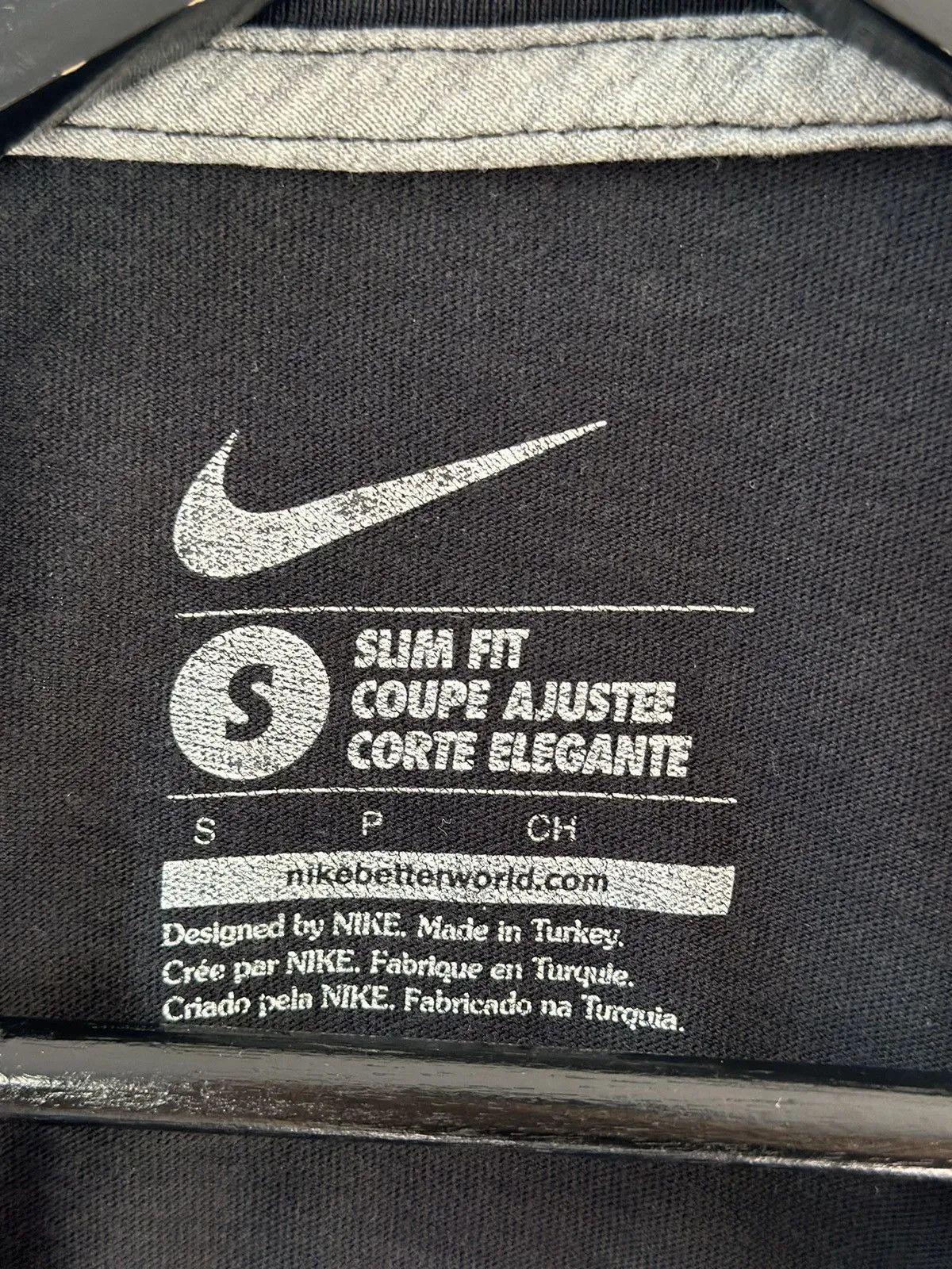 Nike Vintage Jersey Juventus nike black Ronaldo Soccer T-shirt Size US S / EU 44-46 / 1 - 8 Thumbnail