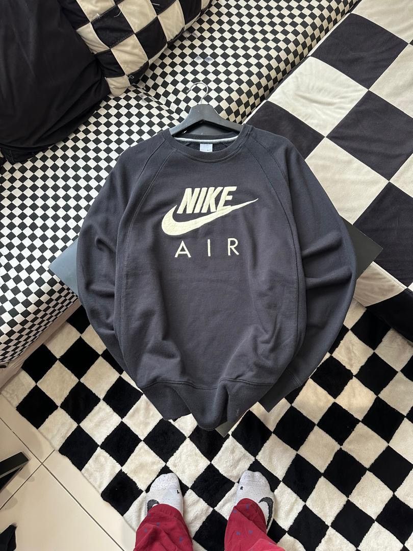 Vintage VINTAGE Y2K NIKE AIR EMBROIDERY SWEATSHIRT Size US L / EU 52-54 / 3 - 1 Thumbnail