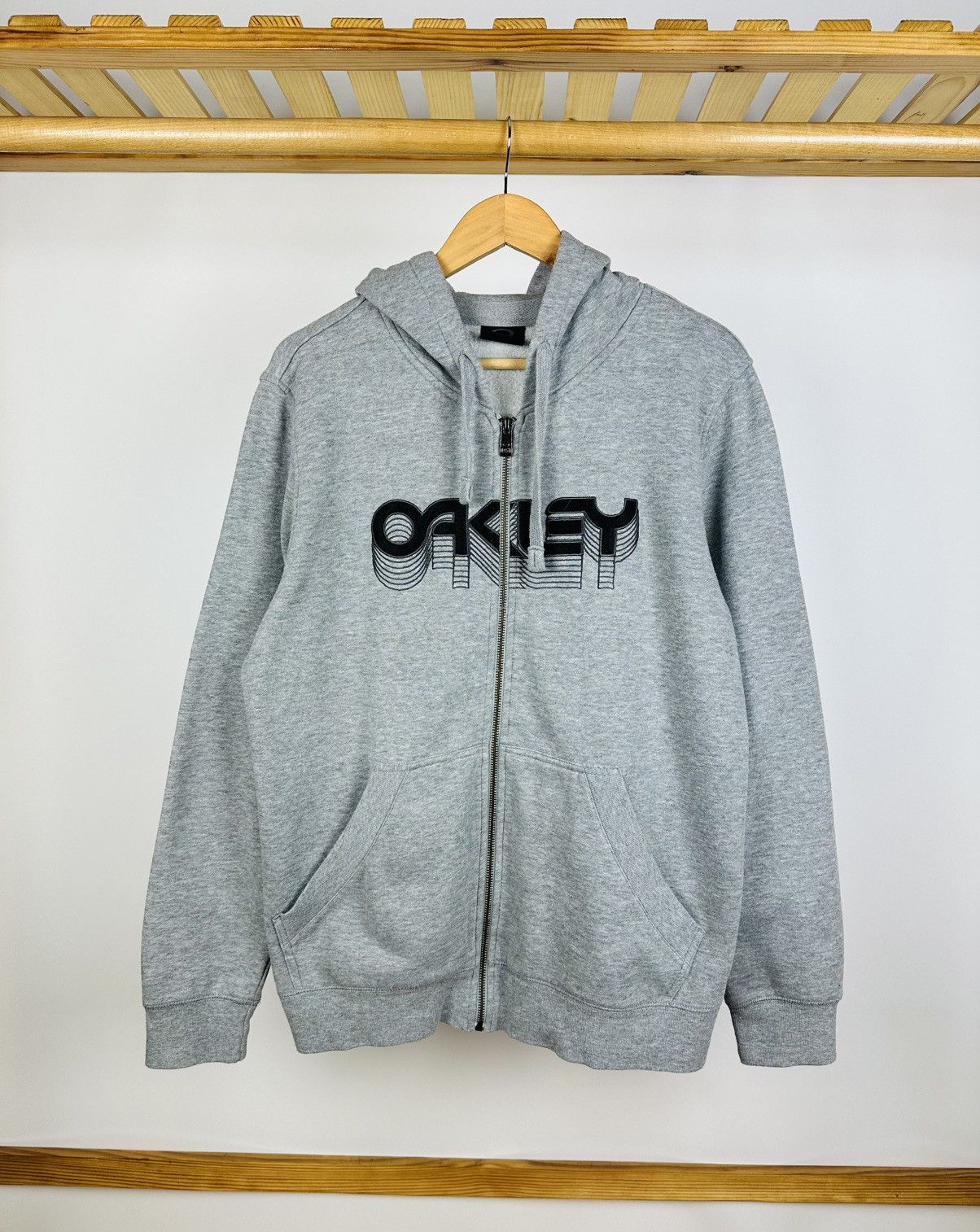 Vintage Vintage Oakley Zip Up Hoodie Big Logo Y2K Rare Size US M / EU 48-50 / 2 - 1 Thumbnail