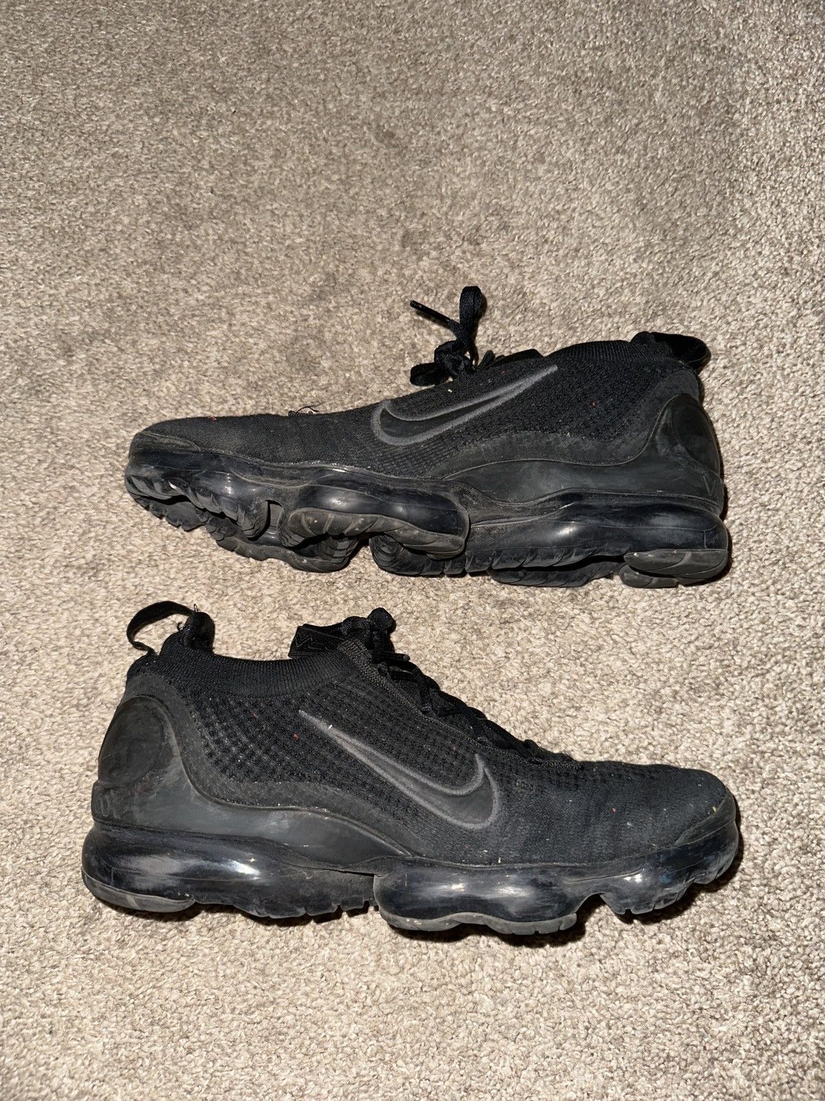 Nike Nike Vapormax Size US 9 / EU 42 - 3 Thumbnail