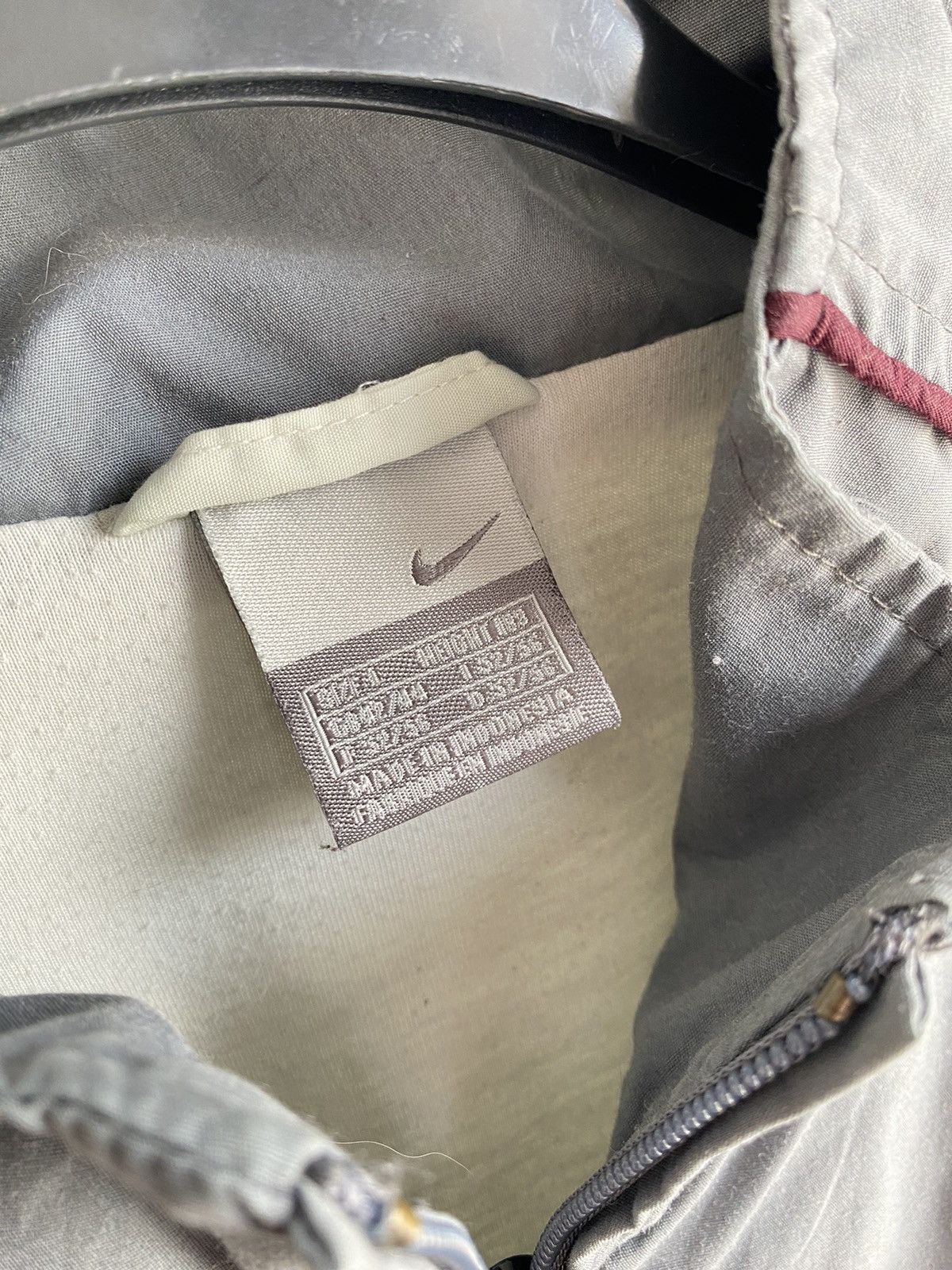 Nike Vintage Y2K Nike Track Top Jacket Size US L / EU 52-54 / 3 - 7 Thumbnail