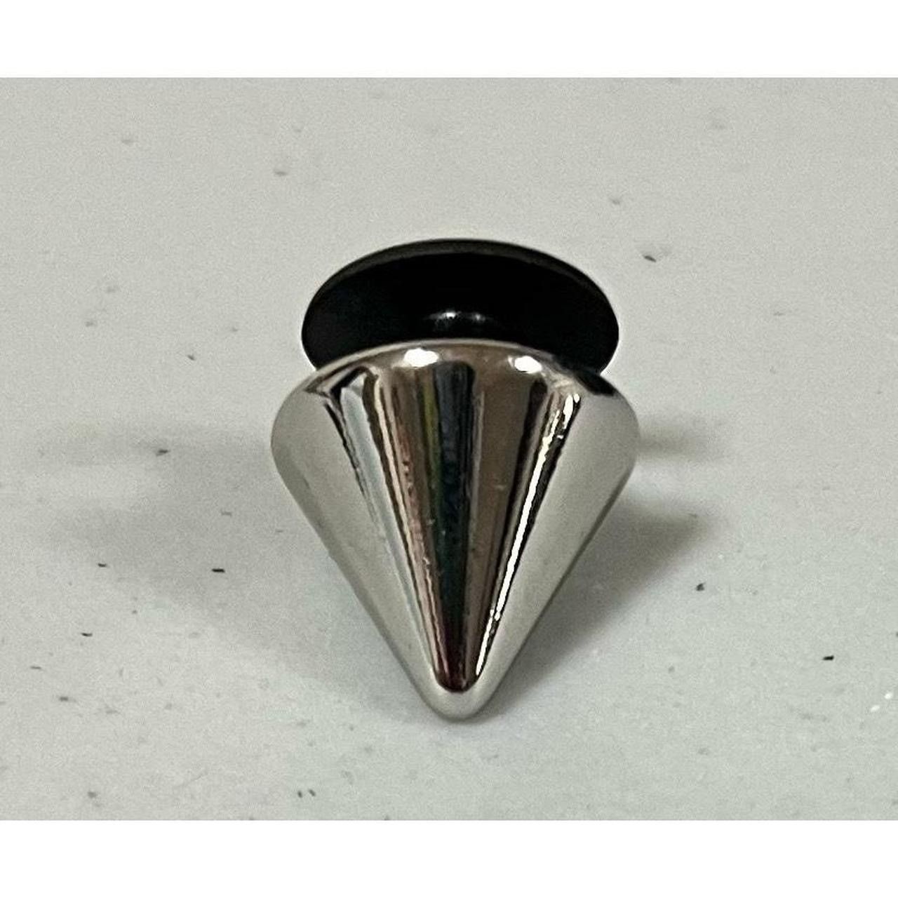 Crocs × Vintage Crocs Silver Spike Punk Goth Jibbitz Shoe Shoes Charm 🔪⛓️ Size ONE SIZE - 2 Thumbnail