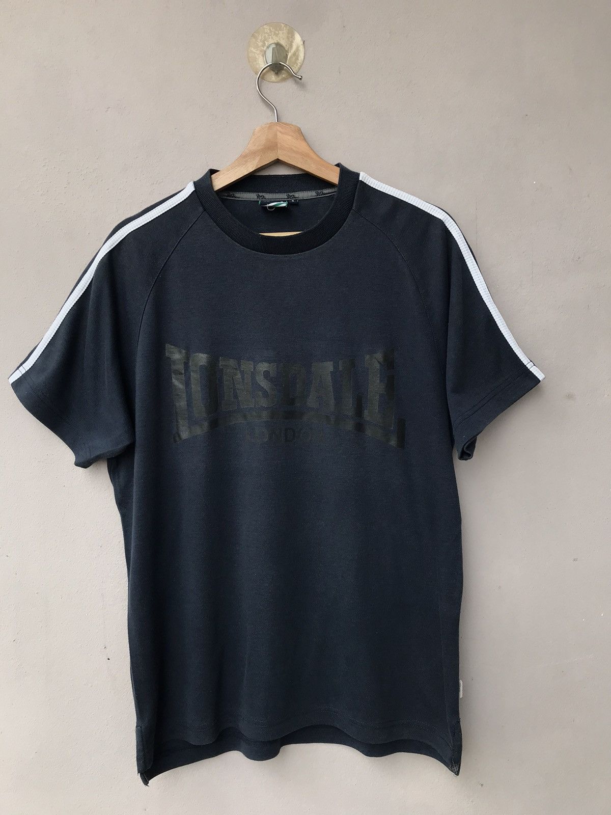 Lonsdale Vintage Lonsdale London Tee Size US S / EU 44-46 / 1 - 1 Thumbnail