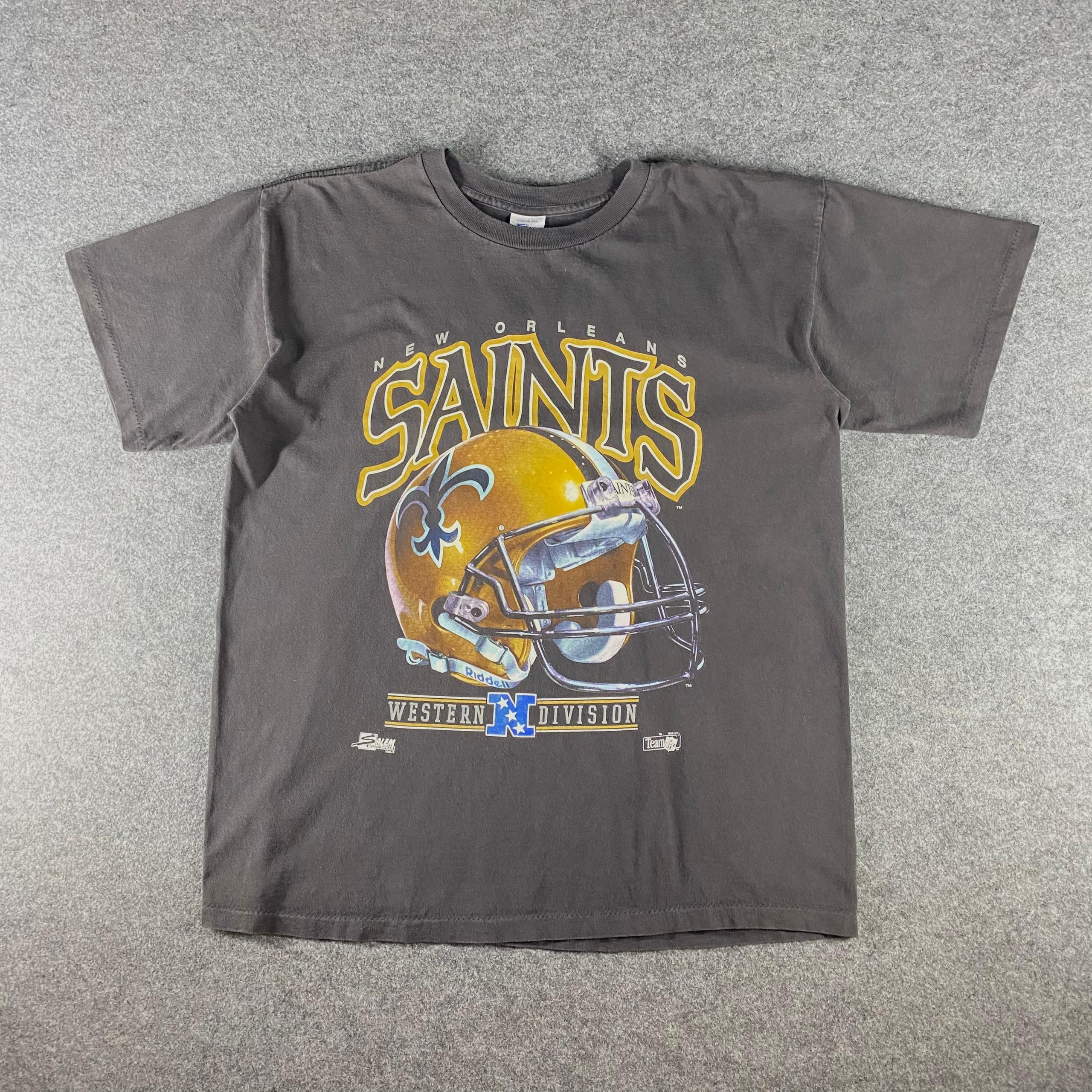 Salem Sportswear Vintage 90s Salem New Orleans Saint Tshirt Size US XL / EU 56 / 4 - 1 Thumbnail