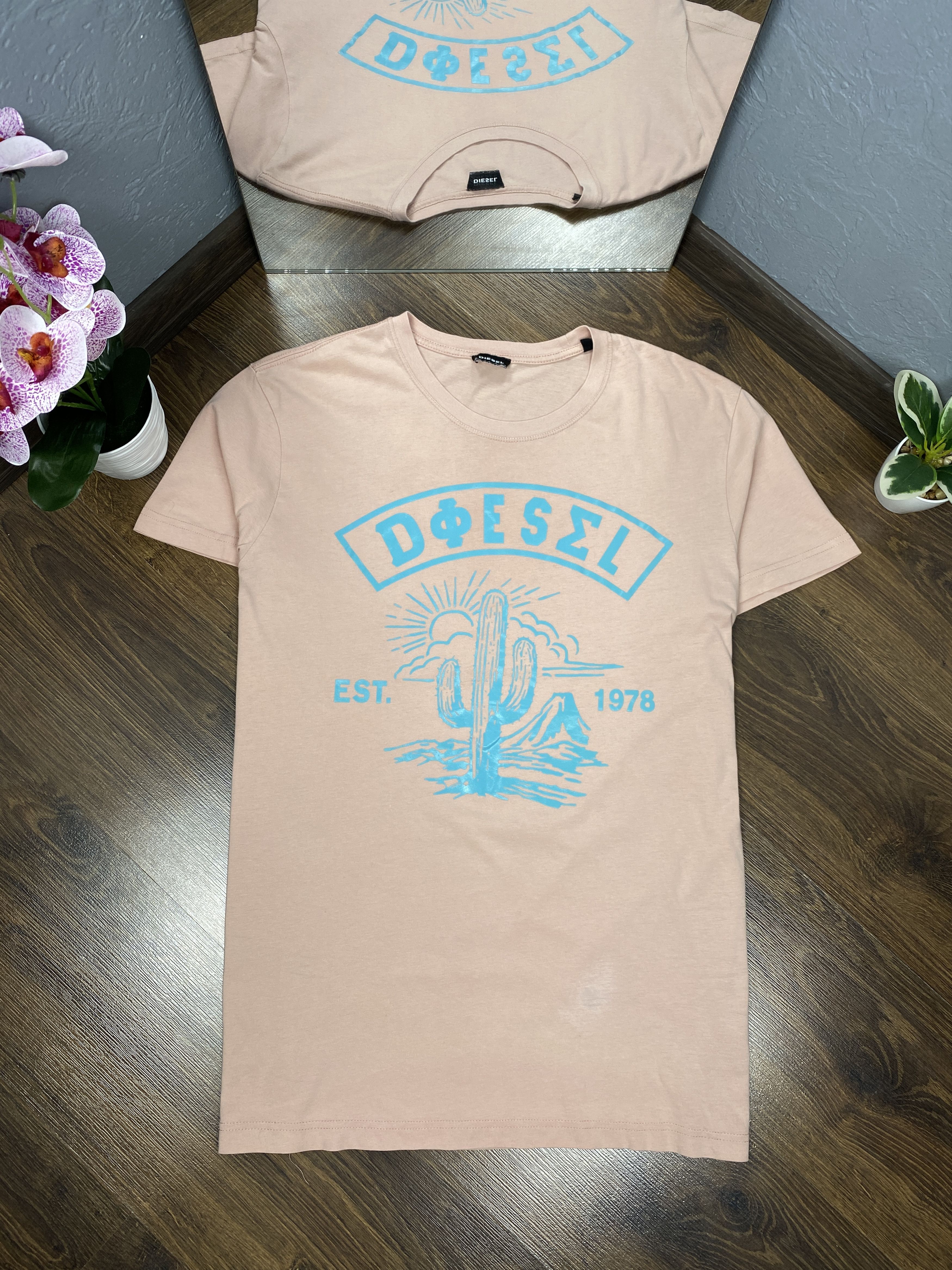 Diesel Diesel vintage big logo crew neck t-shirt y2k Size US XXL / EU 58 / 5 - 1 Thumbnail