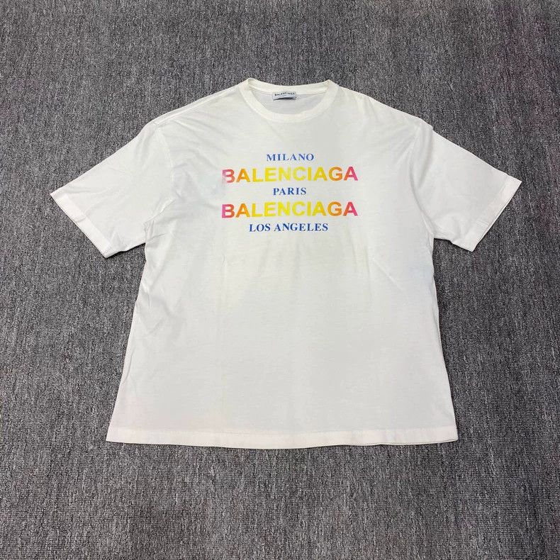 Balenciaga Balenciaga White rainbow letter short-sleeve Size US M / EU 48-50 / 2 - 1 Thumbnail