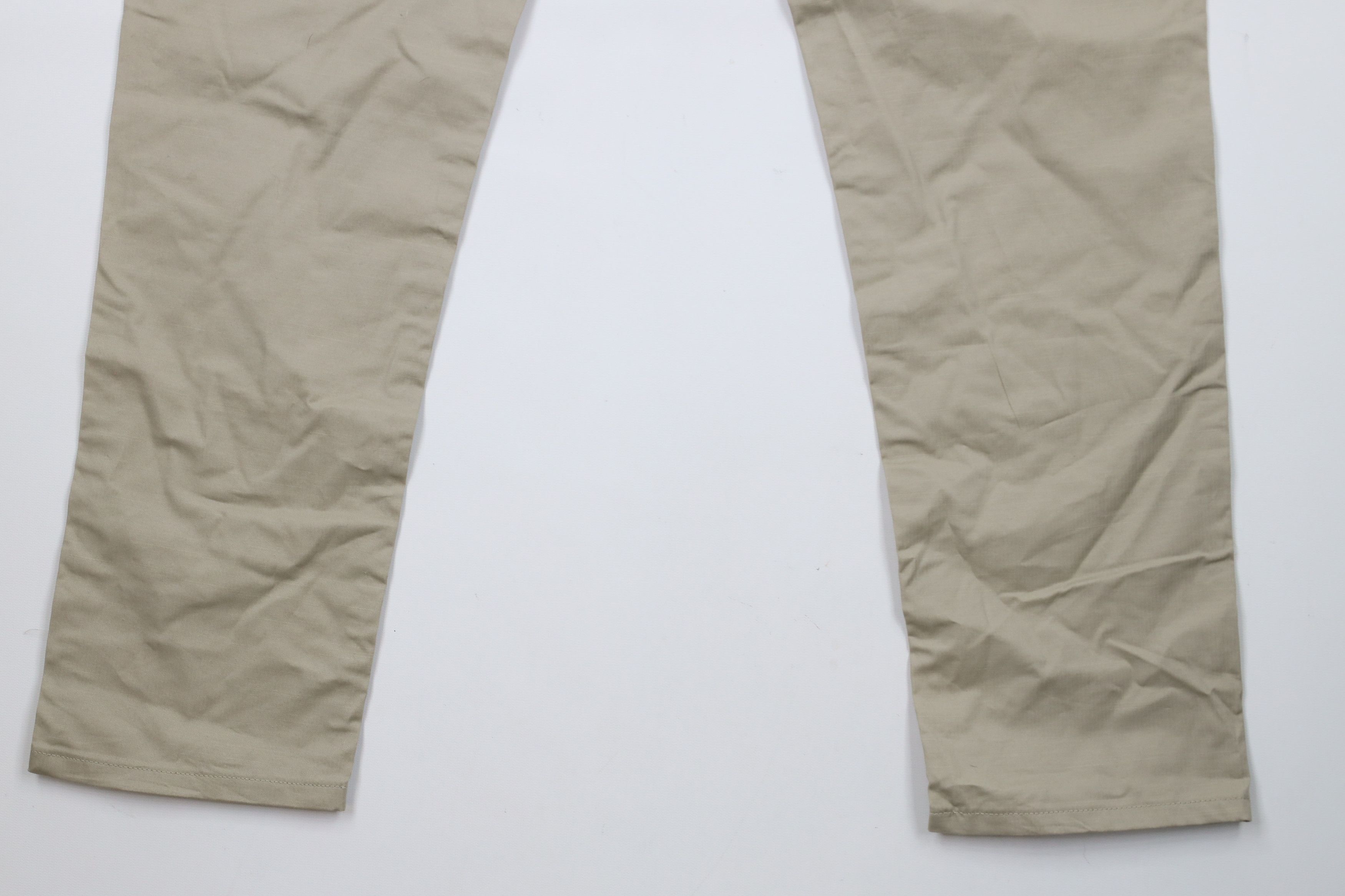 Calvin Klein × Vintage New Calvin Klein Fit Tapered Leg Chino Pants Trousers Beige Size US 33 - 10 Thumbnail