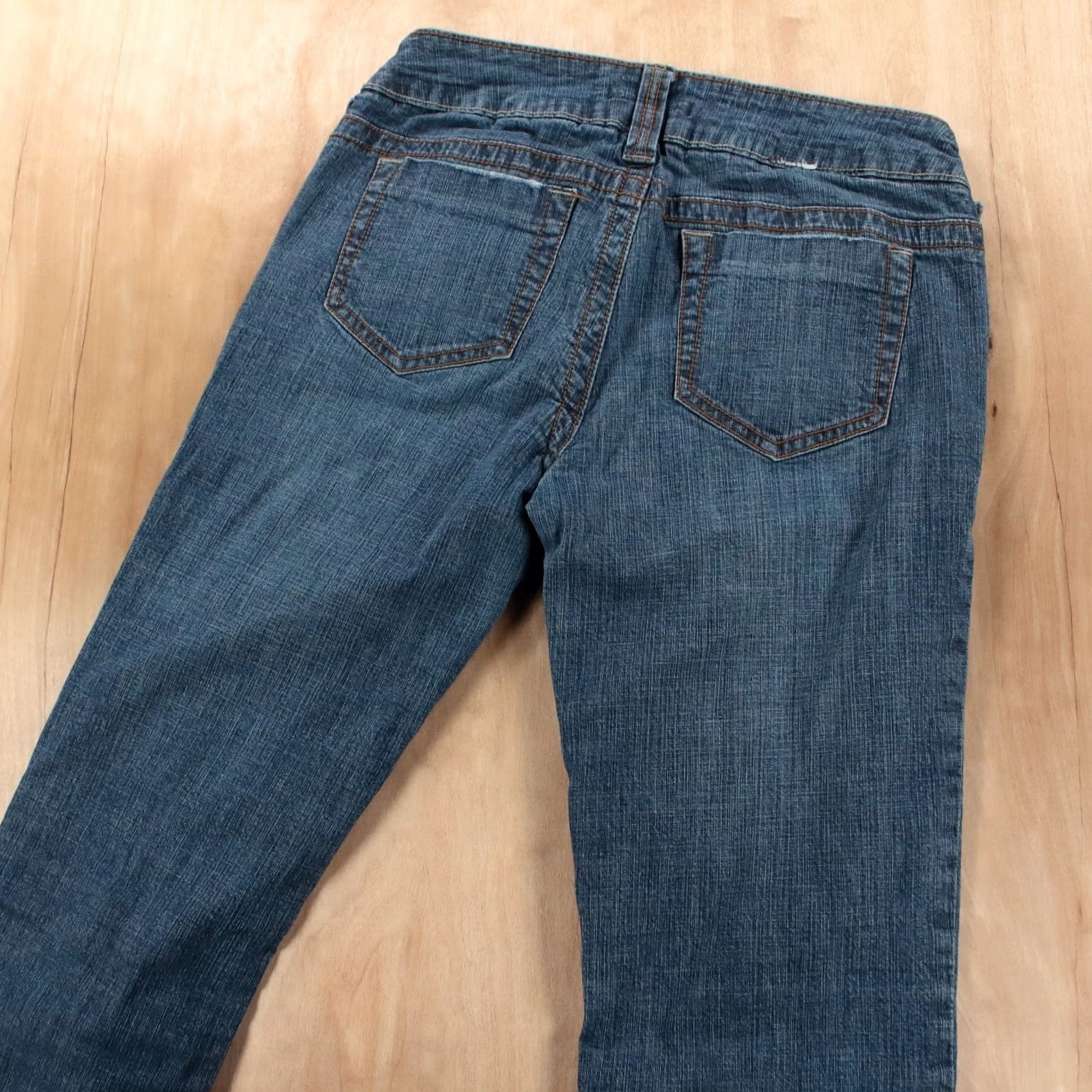 Denime vtg YOUNIQUE low rise flare jeans blue 7 Juniors YM? Size 28" / US 6 / IT 42 - 5 Thumbnail
