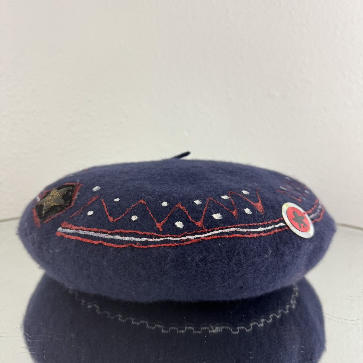 Vintage Vintage 90s Handmade Navy Red Wool Star French Beret Hat Size ONE SIZE - 6 Thumbnail