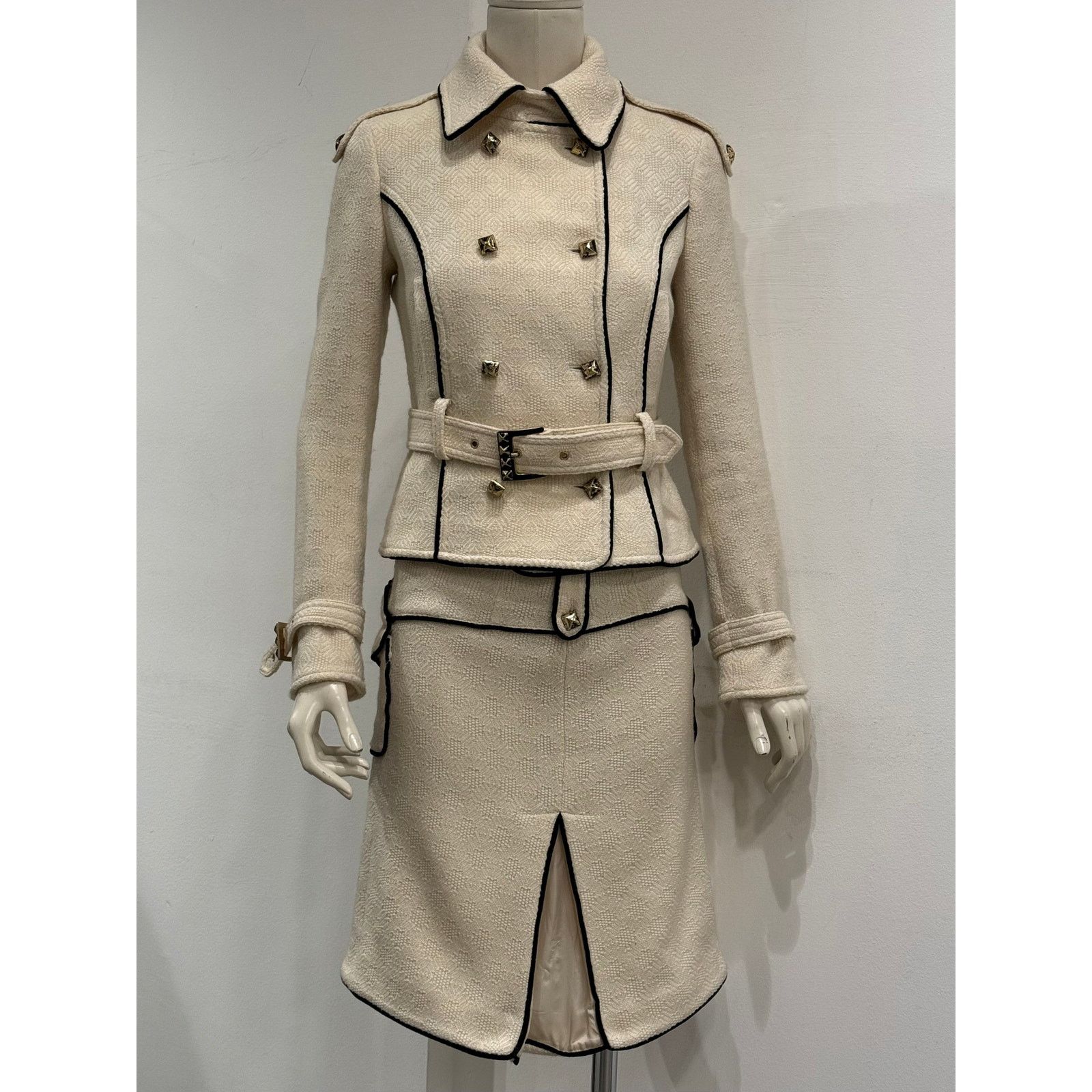 Roberto Cavalli 2000s Roberto Cavalli tweed set jacket & skirt Size M / US 6-8 / IT 42-44 - 1 Thumbnail