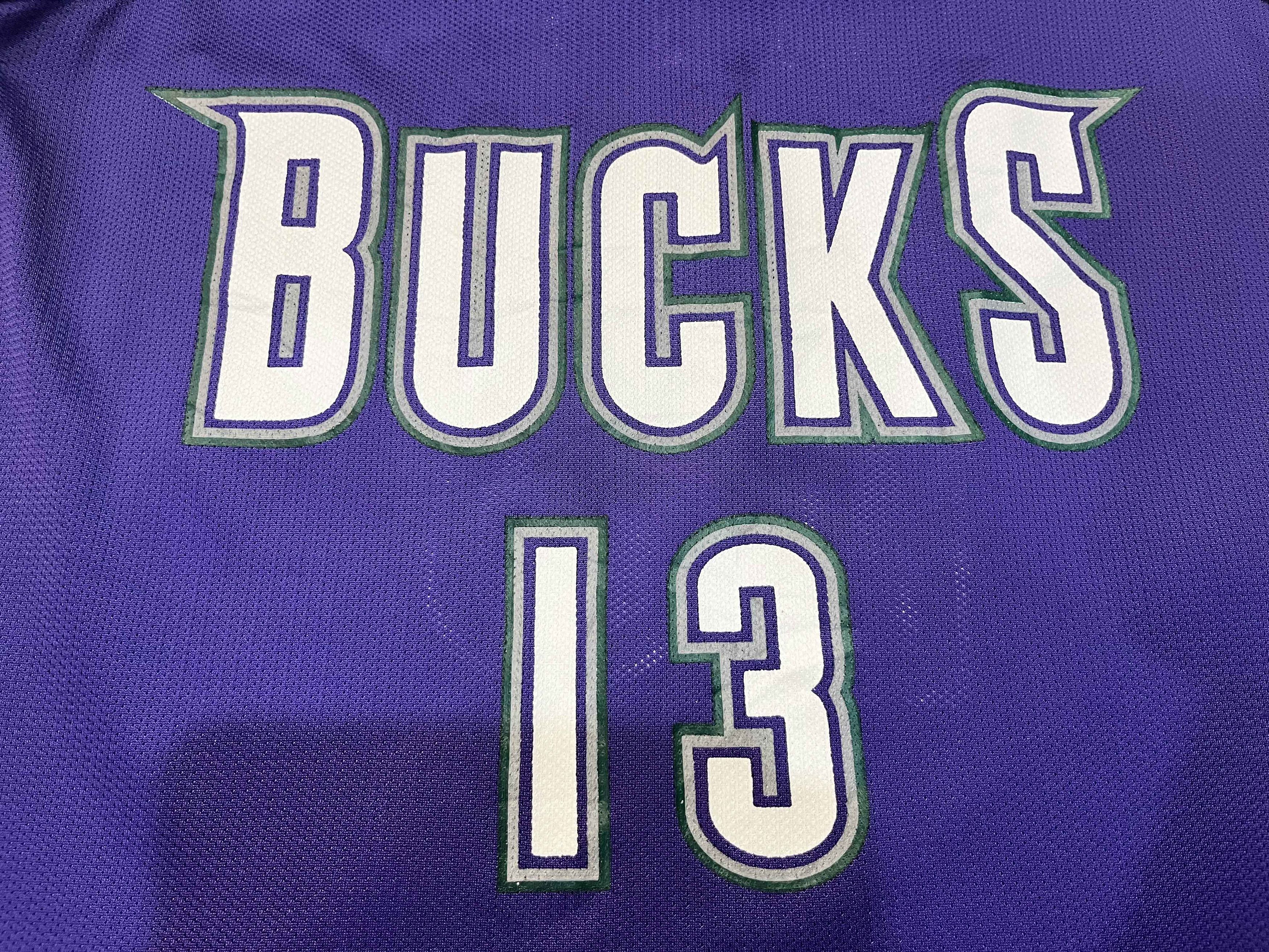 Champion × NBA × Vintage Vintage Champion NBA Milwaukee Bucks ROBINSON #13 Jersey Size US M / EU 48-50 / 2 - 2 Thumbnail