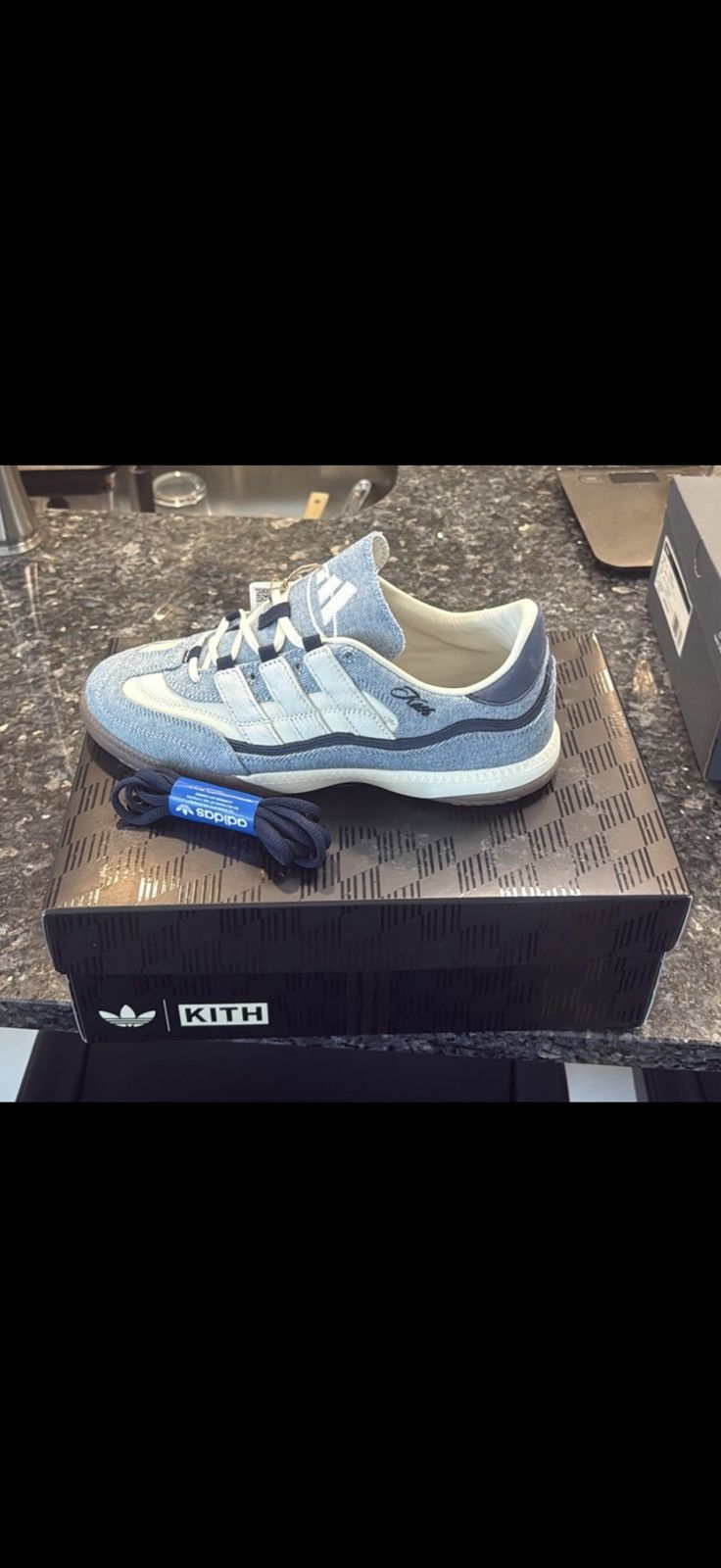 Adidas × Kith Kith x Adidas Supernova Indoor Size US 8.5 / EU 41-42 - 1 Thumbnail
