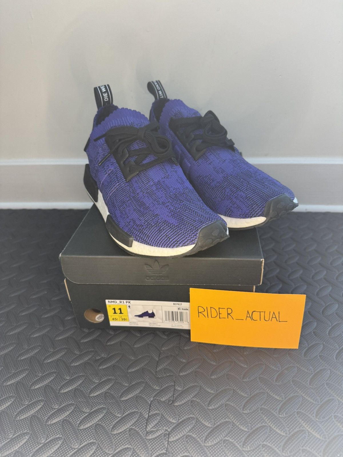 Adidas Adidas NMD_R1 PK Size US 11 / EU 44 - 3 Thumbnail