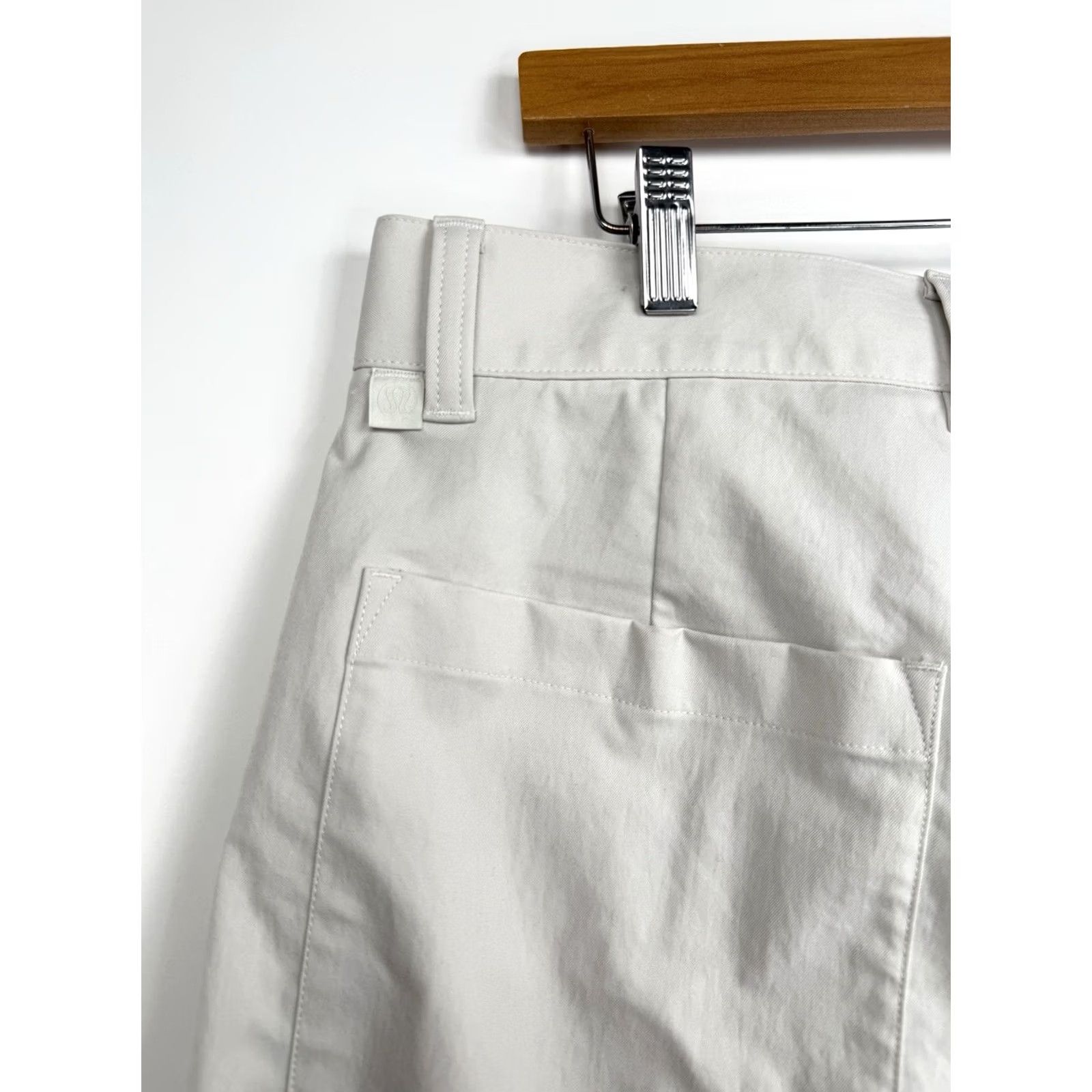 Lululemon VINTAGE Lululemon ABC Trouser Mens 34 Ivory Pants Stretch Actual 36x27 Size US 34 / EU 50 - 6 Thumbnail