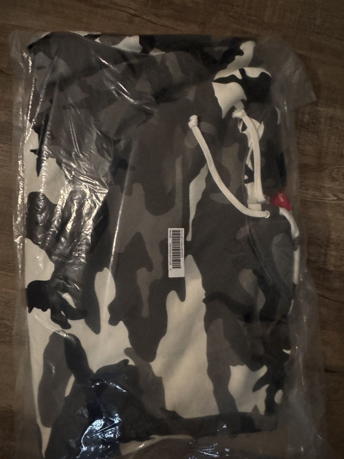 Supreme Supreme Satin Logo Hooded Sweatshirt Size US M / EU 48-50 / 2 - 9 Thumbnail