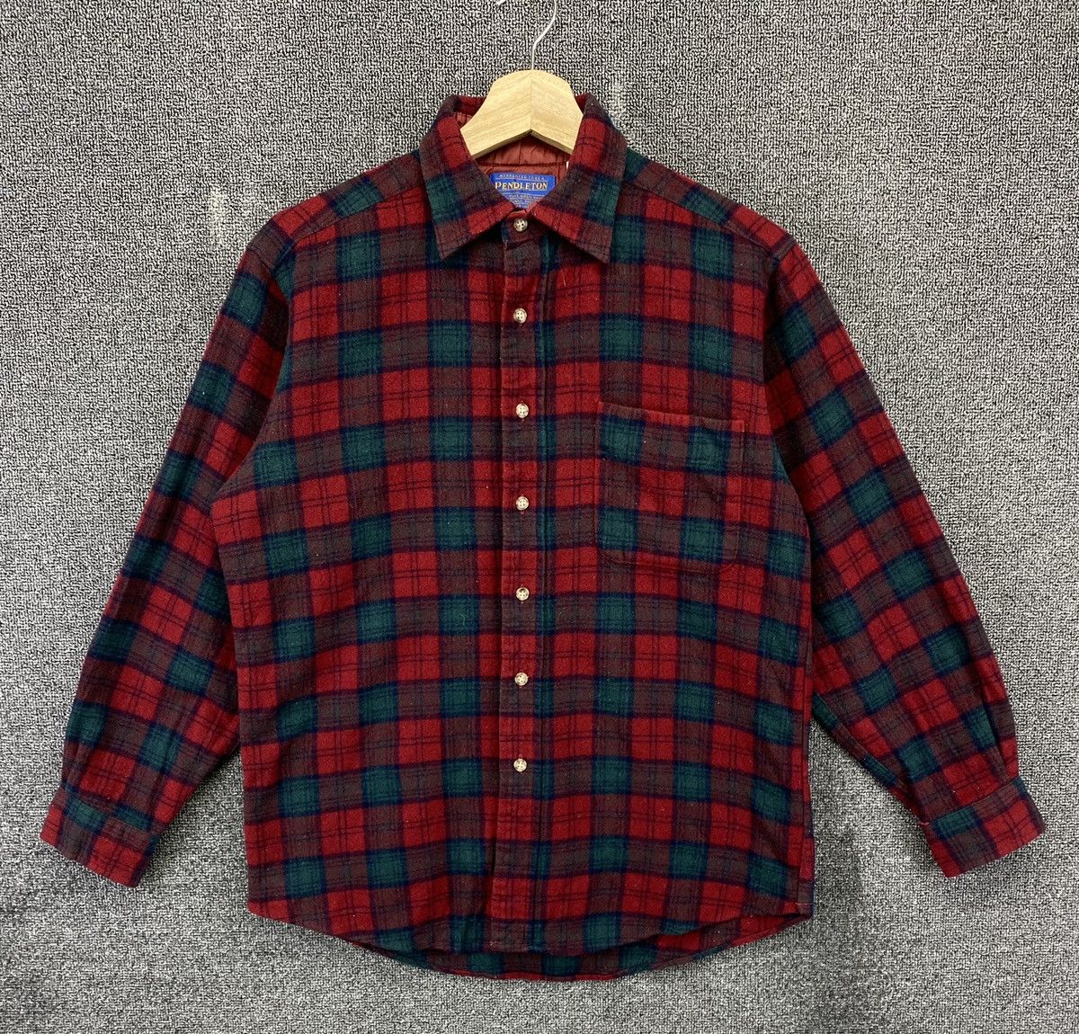 Pendleton Vintage Pendleton Wool Flannel Shadow Plaid Shirts Button Up Size M / US 6-8 / IT 42-44 - 1 Thumbnail