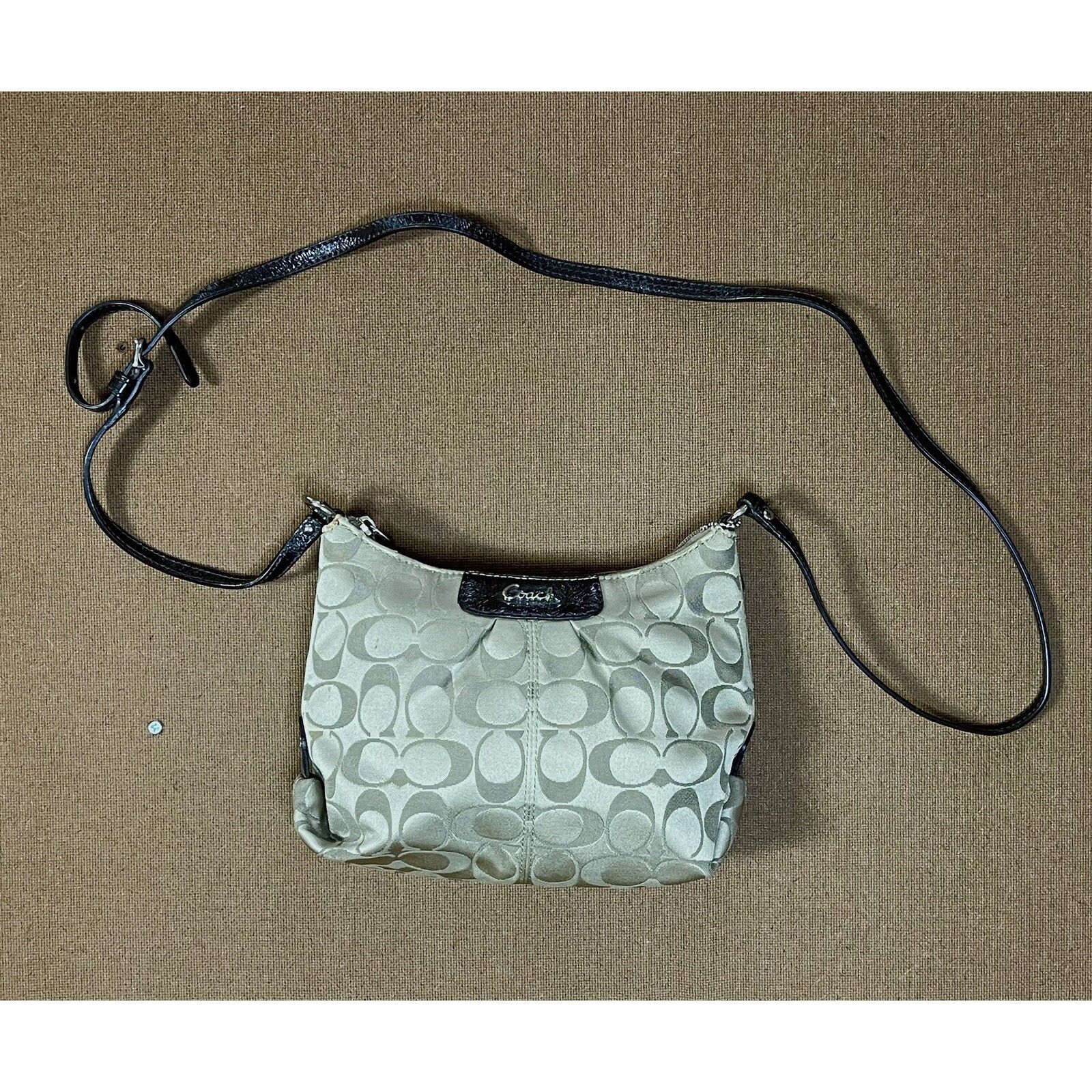 Coach Vintage COACH Signature Monogram Flap Logo Zip Small Purse S Size ONE SIZE - 1 Thumbnail