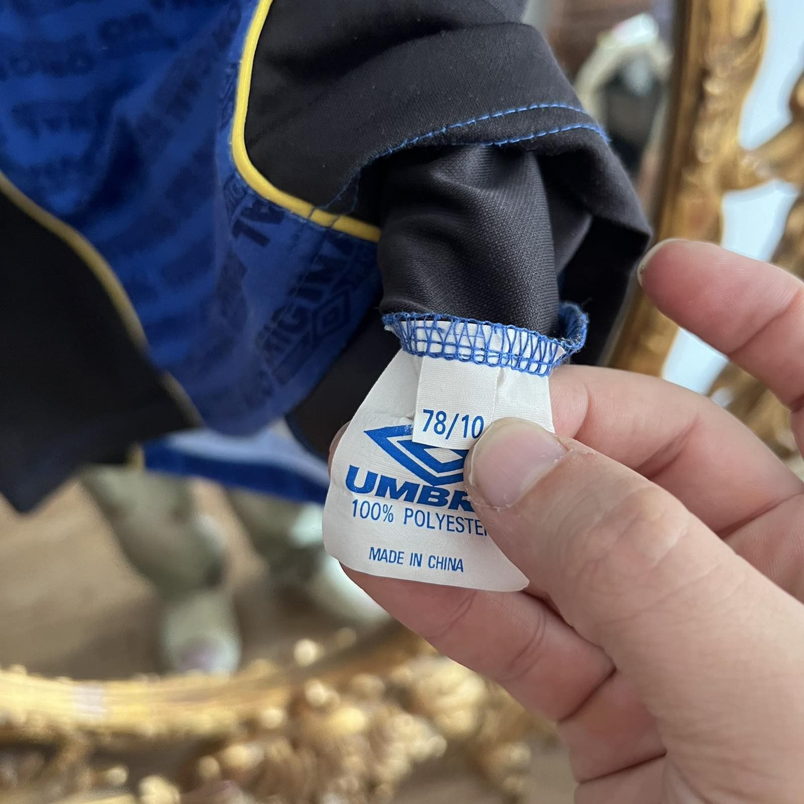 Umbro × Vintage Vintage Umbro Soccer Jersey Shirt Blue 90s Sz M Size US M / EU 48-50 / 2 - 6 Thumbnail