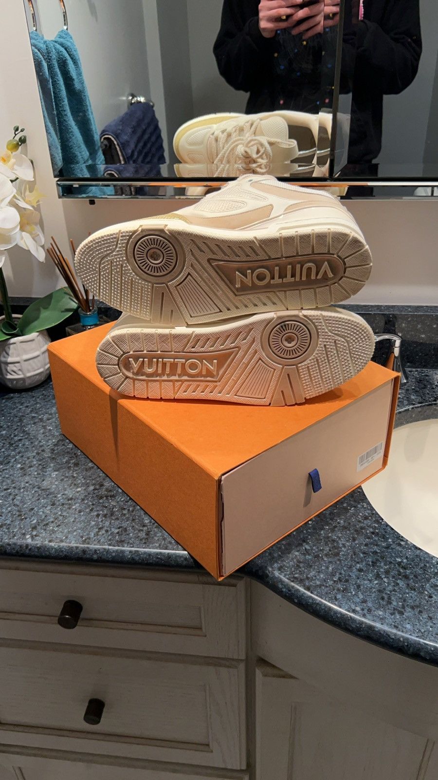 Louis Vuitton Louis Vuitton Skate Trainer ‘Tan/White’ Size 9LV With Box Size US 9 / EU 42 - 15 Thumbnail