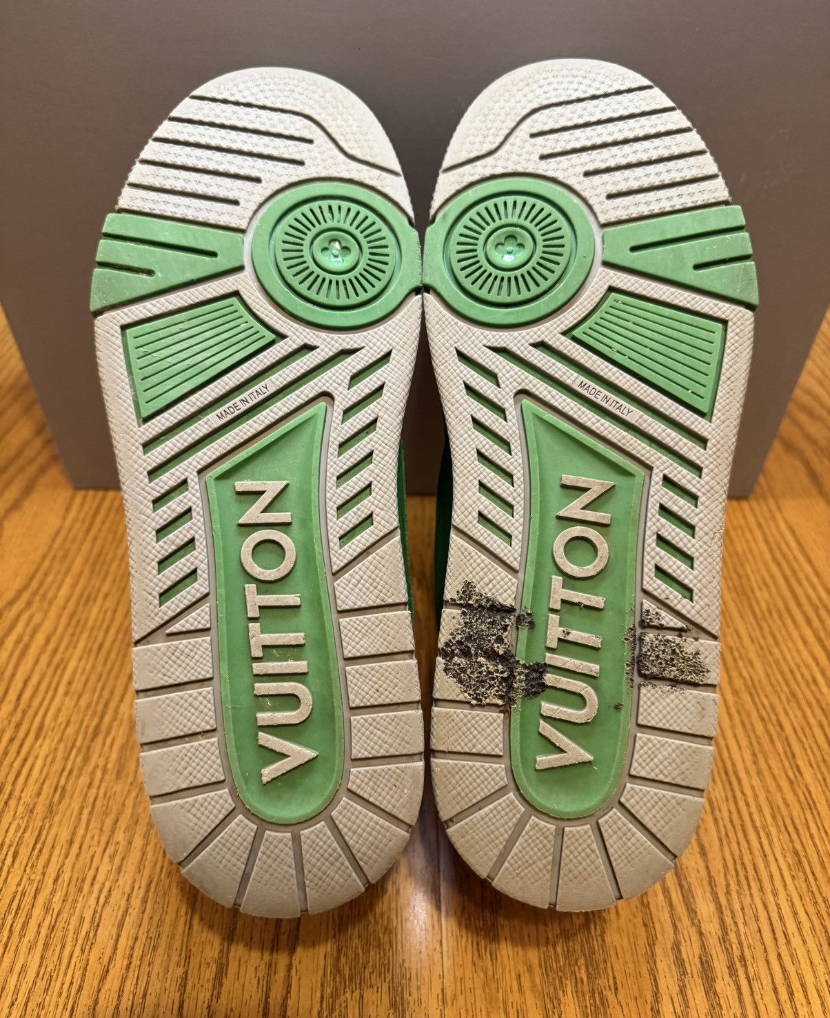 Louis Vuitton Louis Vuittton Trainer Sneaker (Green/Grey) Size US 9 / EU 42 - 6 Thumbnail