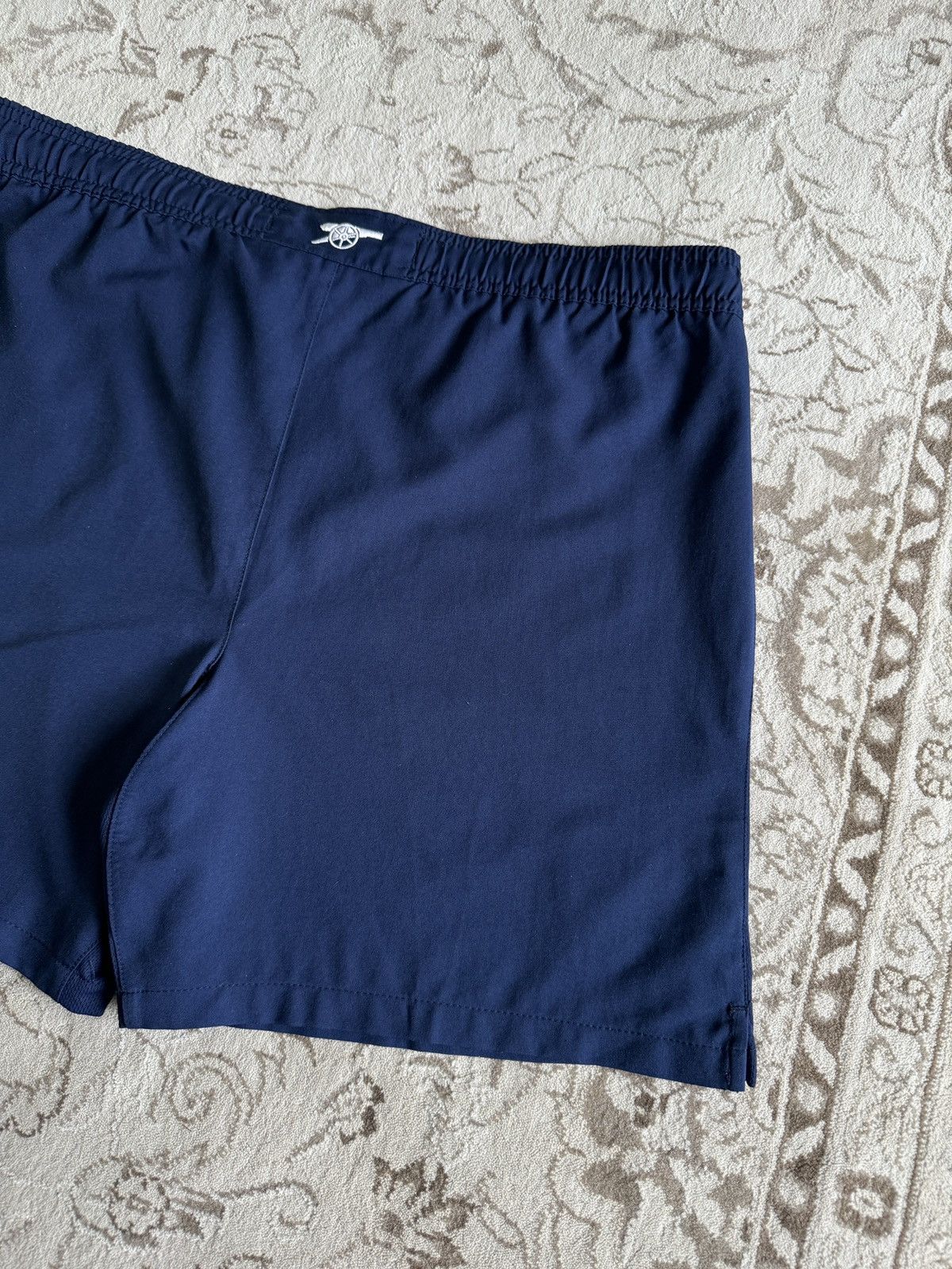 Nike Vintage Nike Arsenal Nylon Track Shorts Soccer Football Size US 36 / EU 52 - 12 Thumbnail