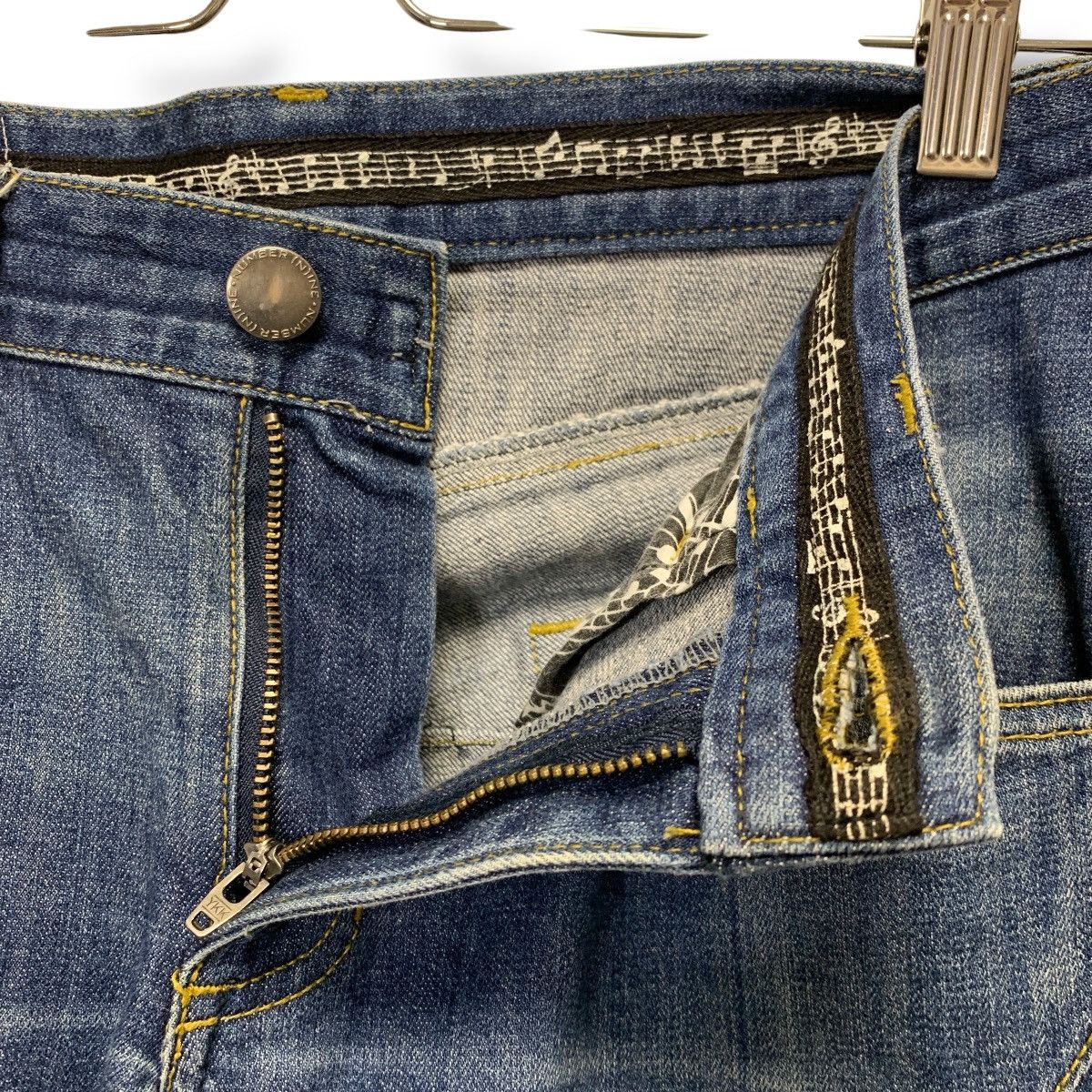 Number (N)ine NUMBER NINE DISTRESSED DENIM JEANS Size US 31 - 4 Thumbnail