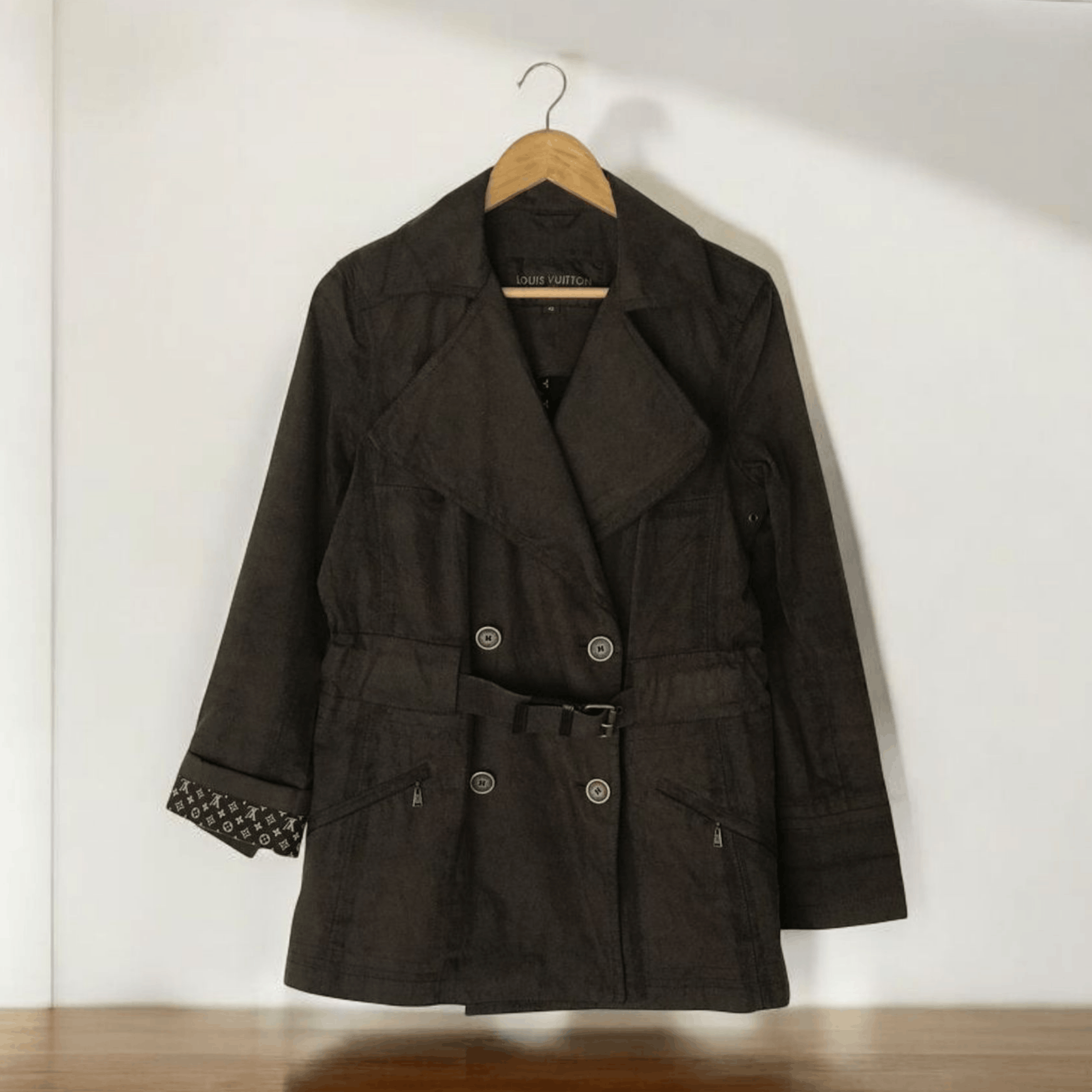 Louis Vuitton Vintage Louis Vuitton Trench Jacket Size M / US 6-8 / IT 42-44 - 1 Thumbnail