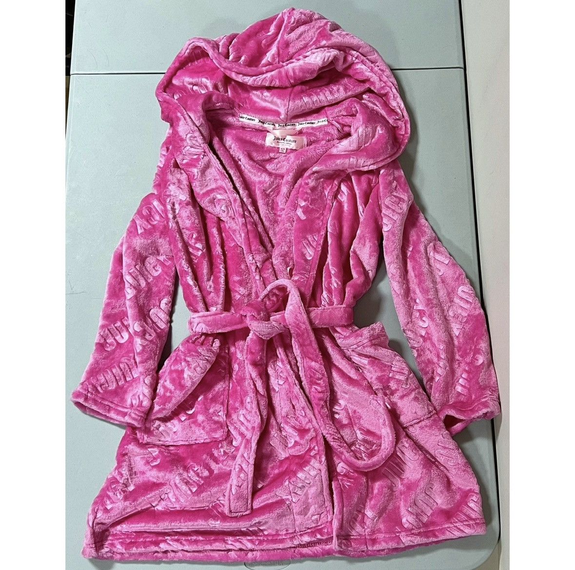 Juicy Couture Juicy Couture Pink Y2K Plush Spa Robe Bathrobe Size S/M 👑✨ Size ONE SIZE - 2 Thumbnail