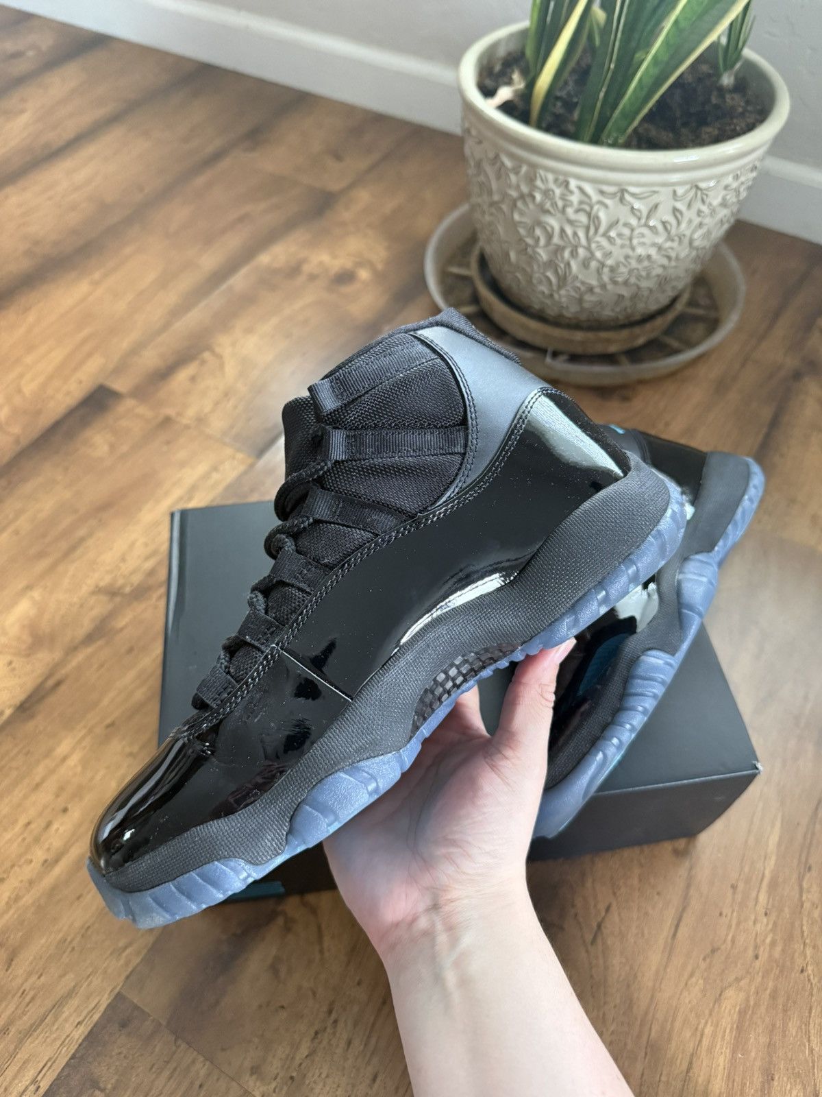 Jordan Brand Jordan 11 Retro Gamma Blue (2025) Size US 8 / EU 41 - 8 Thumbnail
