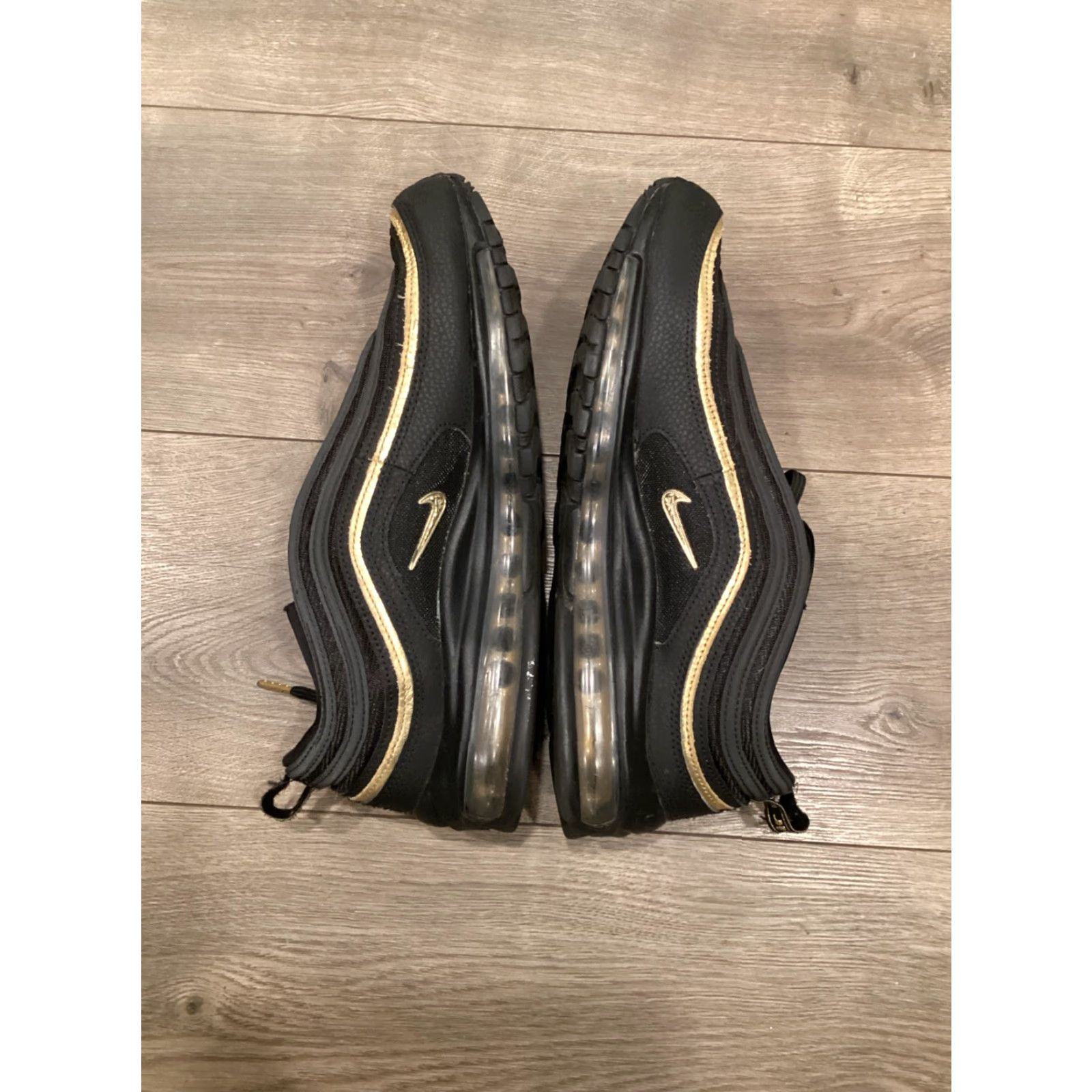 Nike Nike Air Max 97 Black Metallic Gold Size 11 Men Leather Sneaker Shoes DC2190-001 2020 | Nike Air Max | Athletic Shoes Size US 11 / EU 44 - 5 Thumbnail