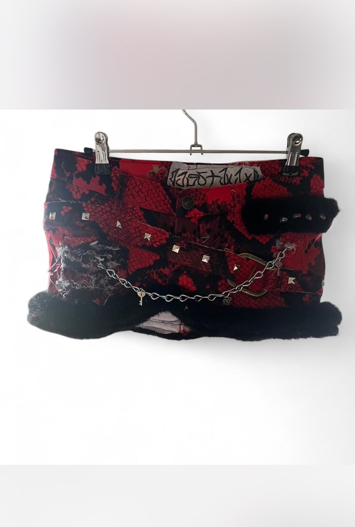Designer × Other × Tripp NYC Red python Size 28" / US 6 / IT 42 - 1 Thumbnail