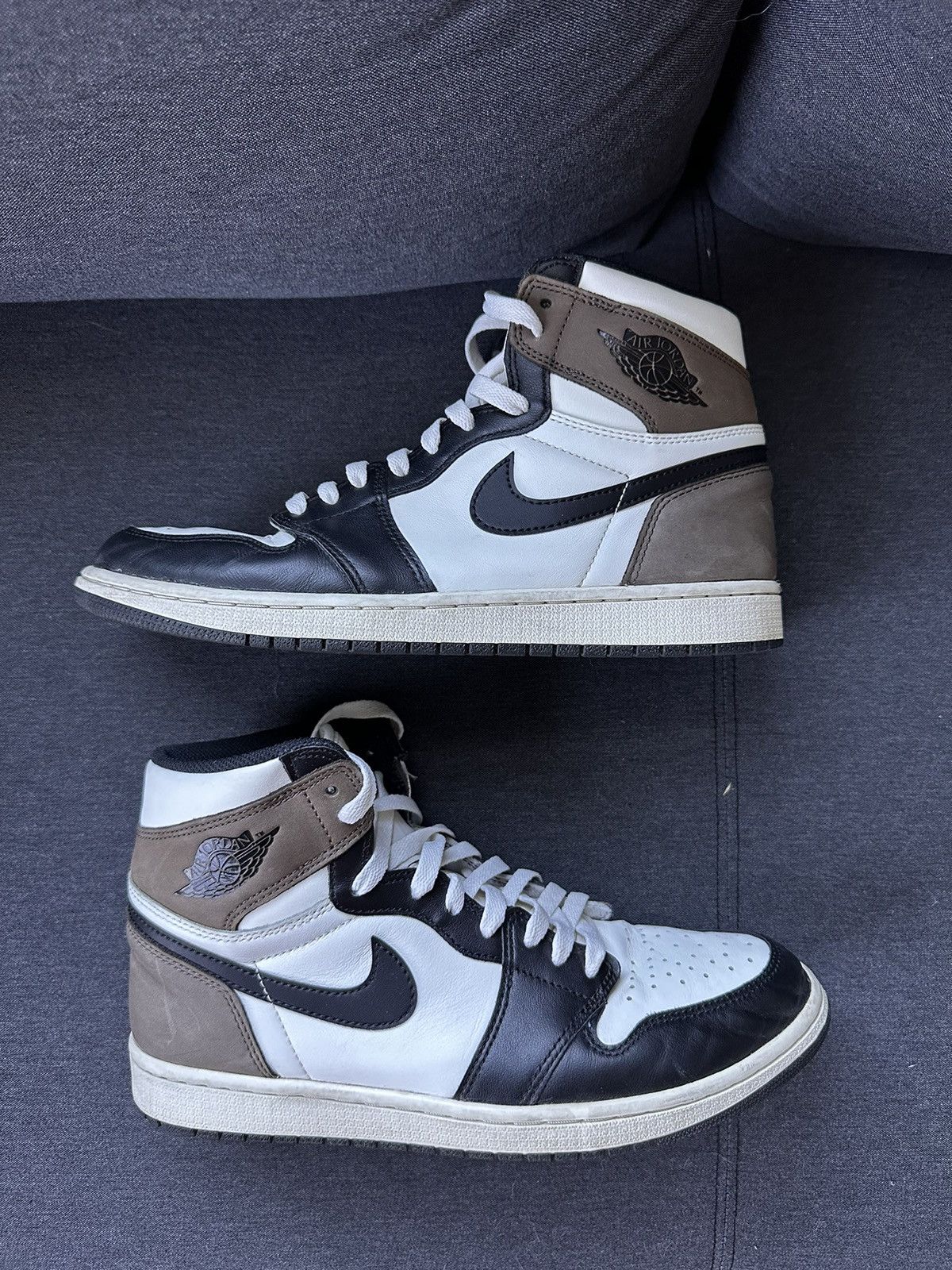 Jordan 1 Retro High OG Mocha