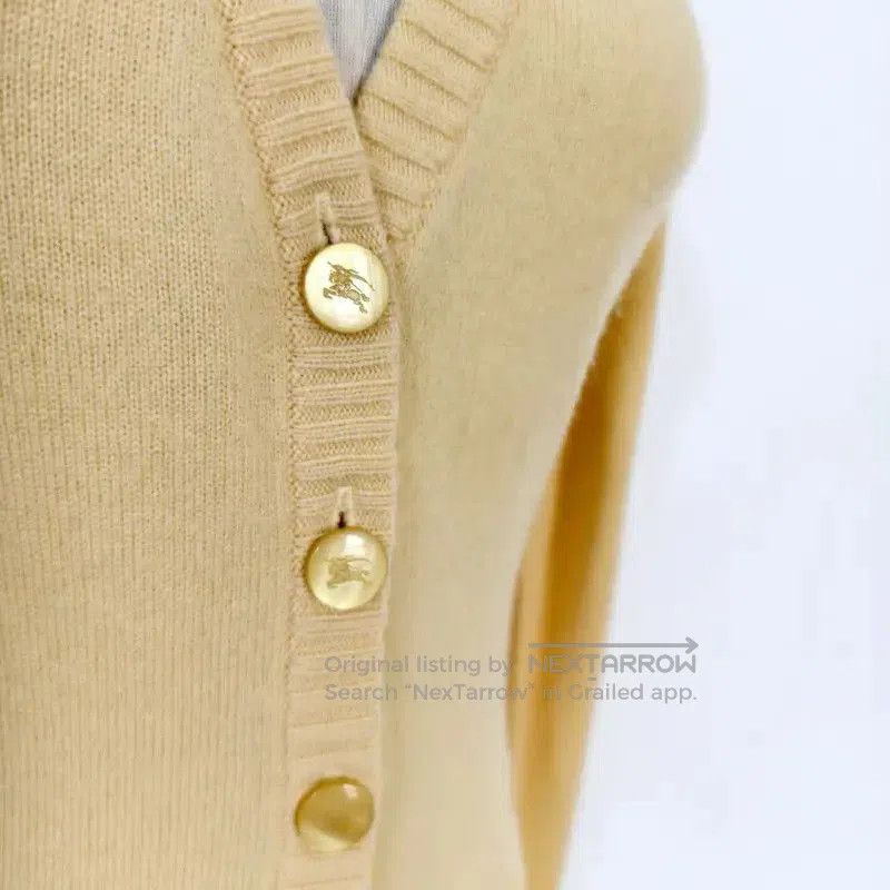 Burberry Burberry Spring Autumn Light Yellow Wool Cardigan. Size M / US 6-8 / IT 42-44 - 2 Thumbnail