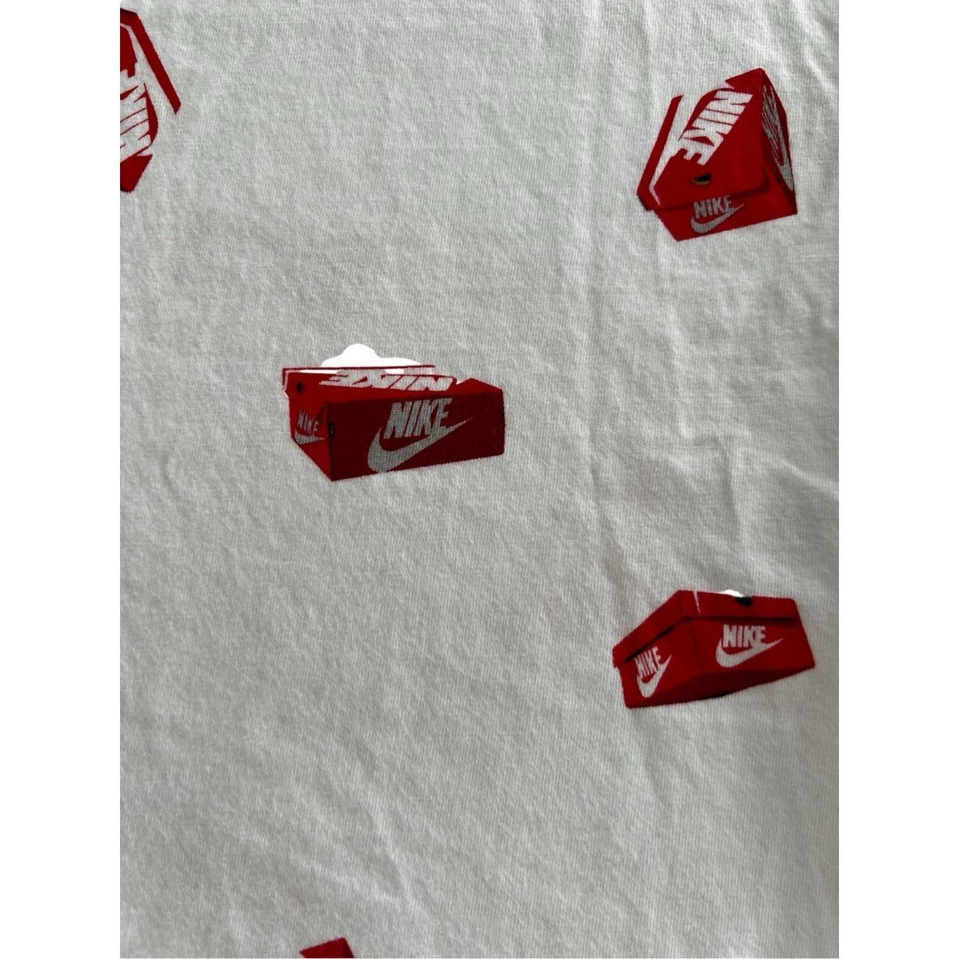 Nike Nike box print Short Sleeve Dri fit T-Shirt Size XL Size US XL / EU 56 / 4 - 9 Thumbnail
